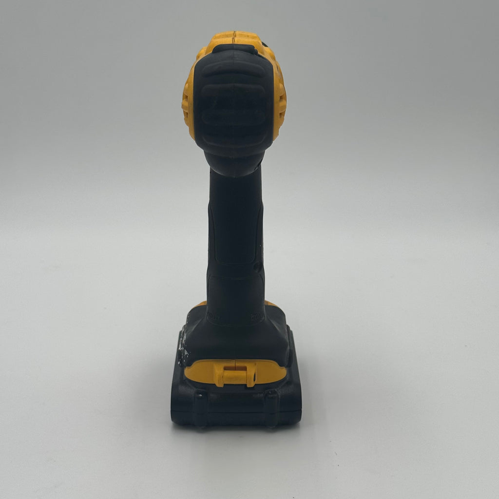 DeWalt DCD771 20V Max 1/2" in Cordless Drill Driver with Battery