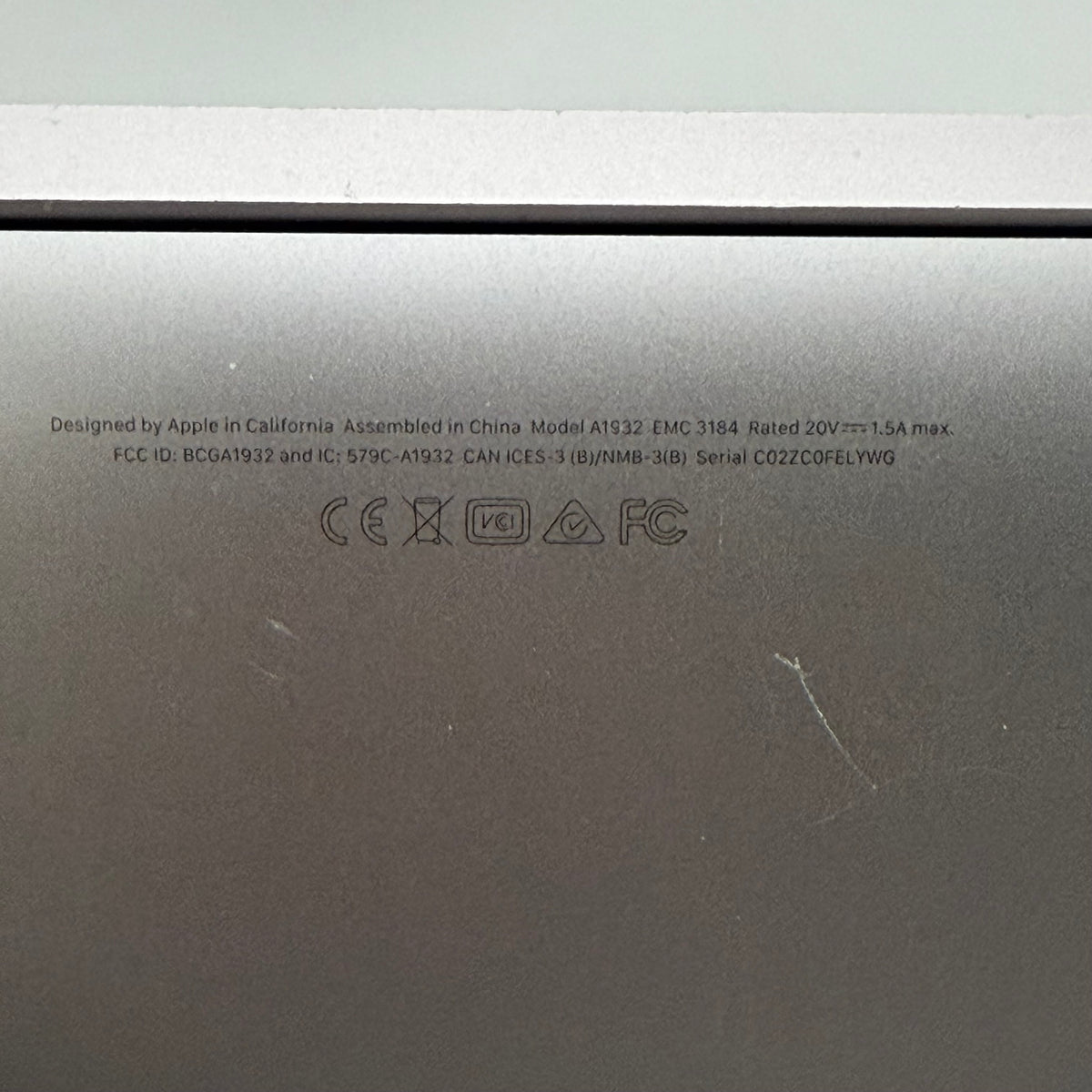 Apple MacBook Air 13" A1932 2019 Laptop Used - B