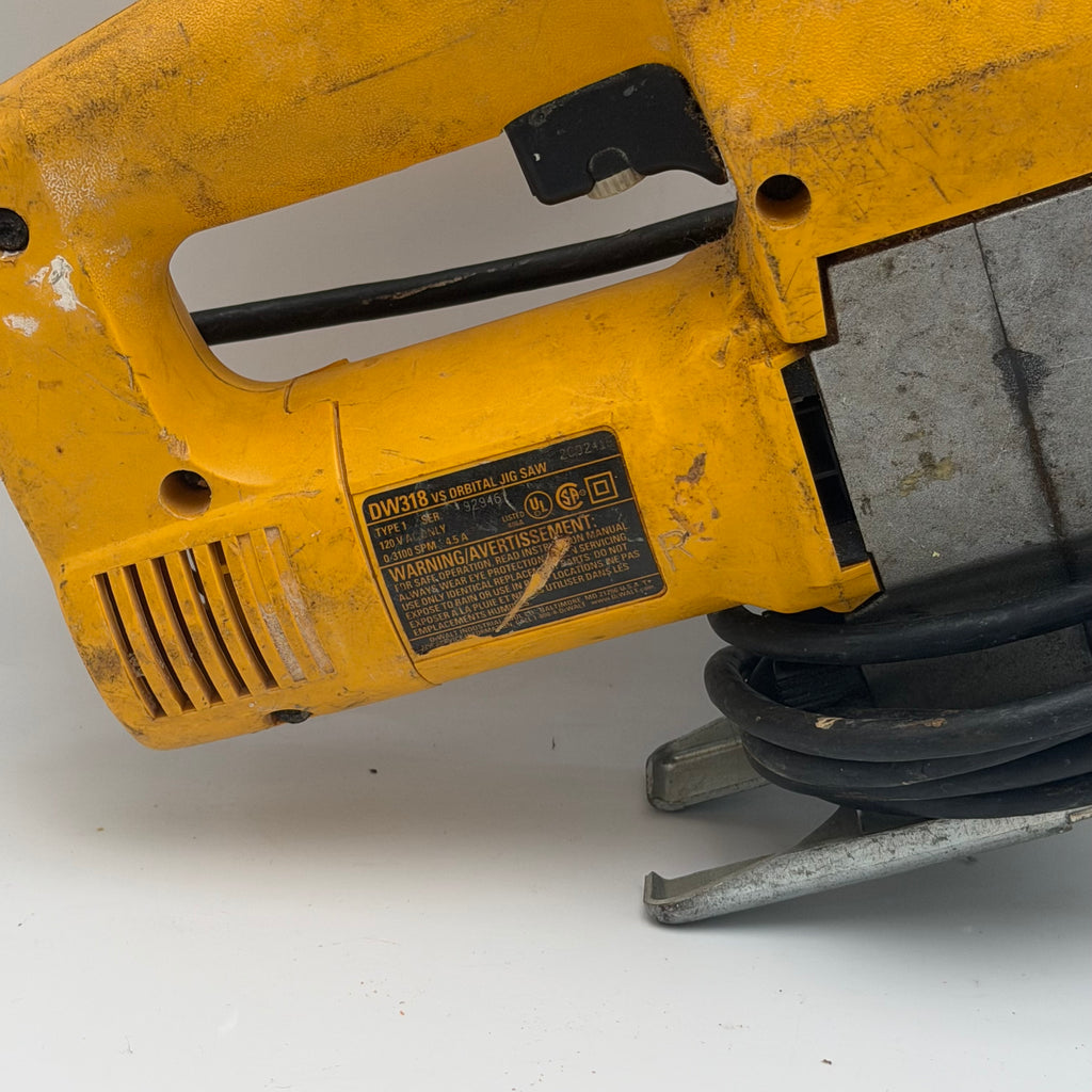 DeWalt DW318 Power Tool Used