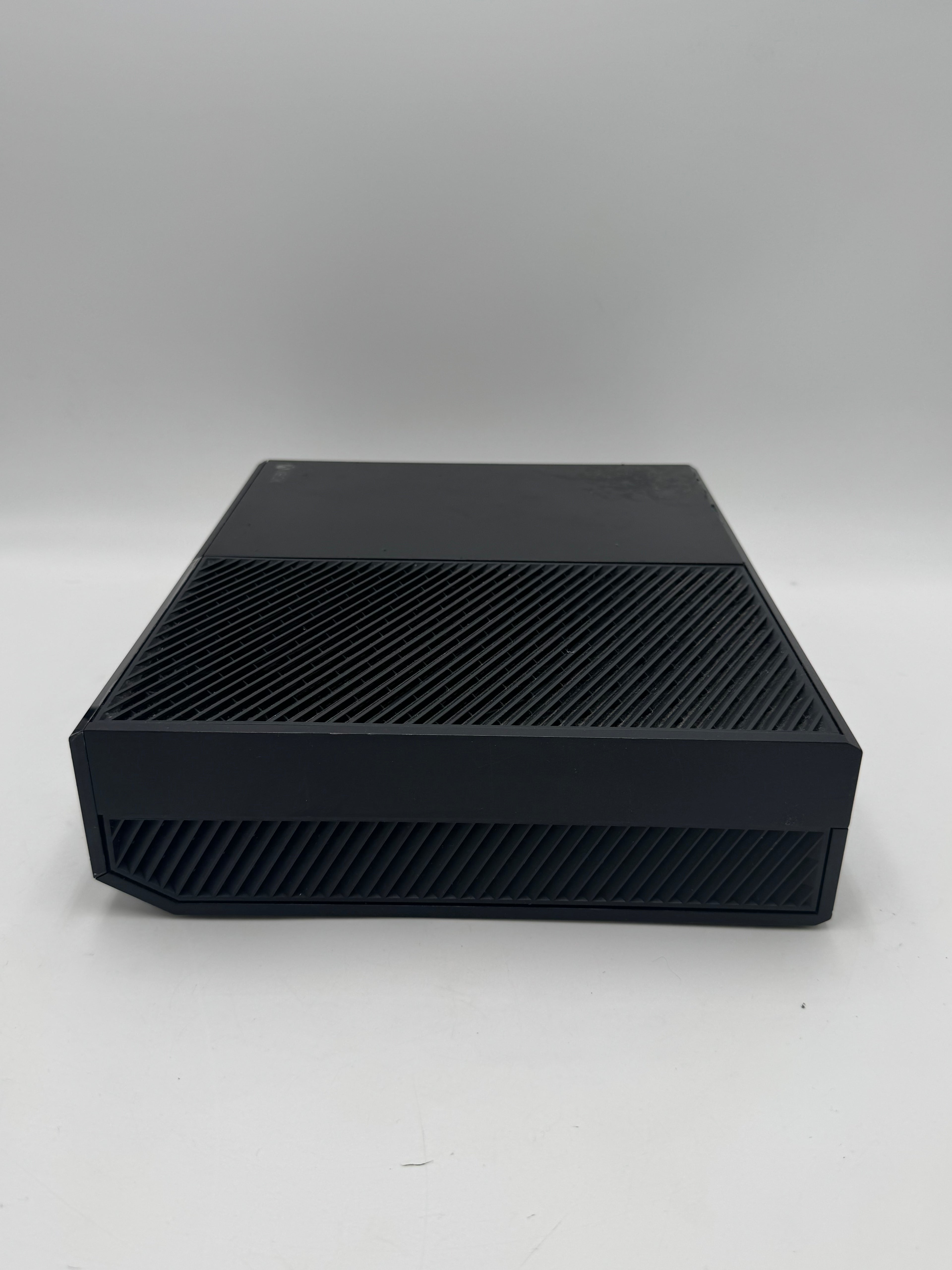 Microsoft Xbox One (1540) 2013 Console 500GB - Black