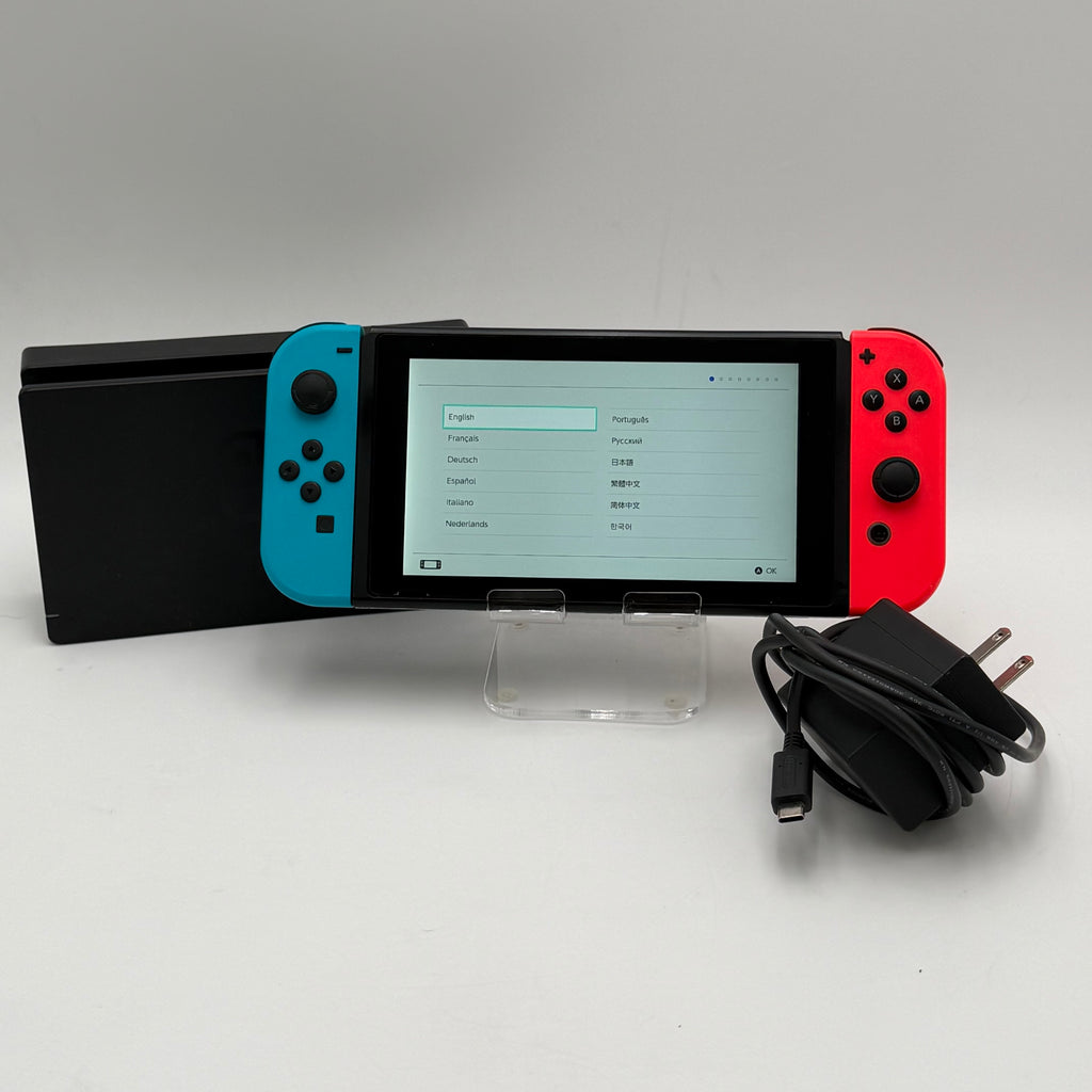 Nintendo Switch (HAC-001-01) 2019 Black Video Game System Used B