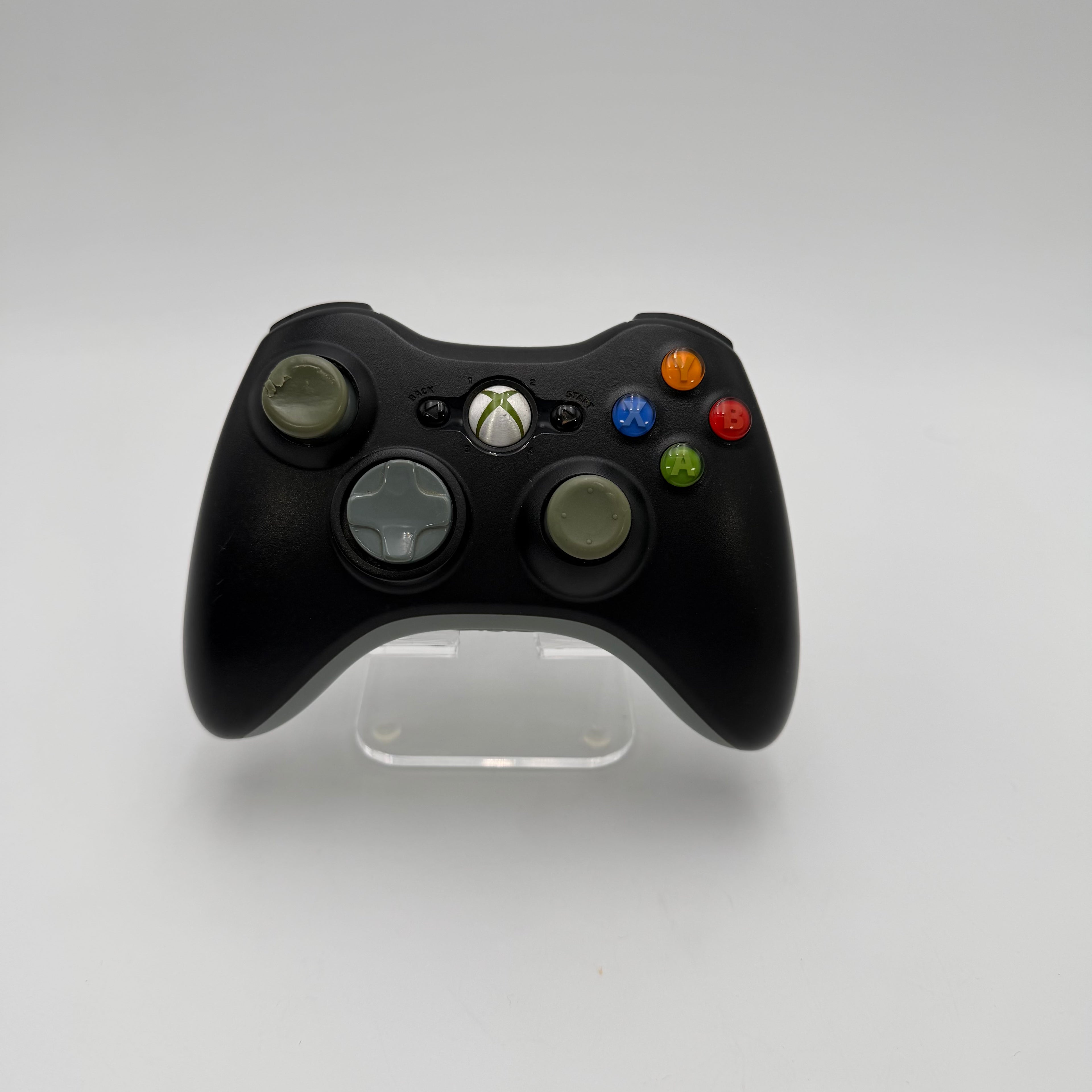 Microsoft Xbox 360 (2005) 60GB Gray Video Game Console