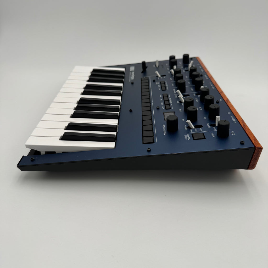 Korg Monologue Monophonic 25 Key 16 Step Sequencer Midi Analog Synthesizer Blue Tested Works