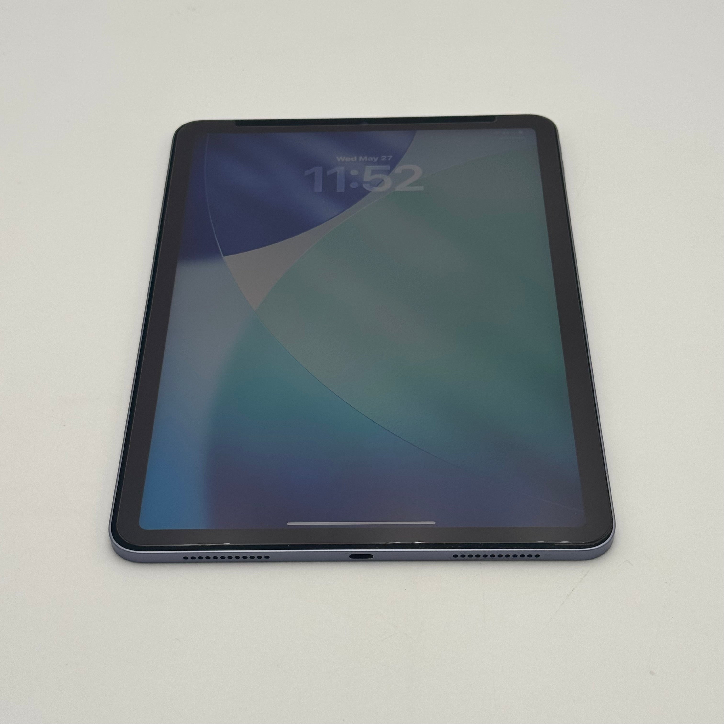 Apple iPad Air 5th Gen 256GB MME63LL/A Purple W/ Pen - Good Condition