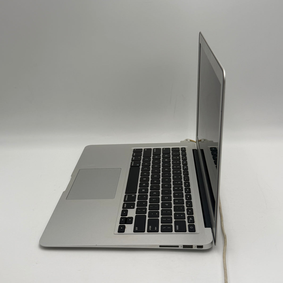 Apple MacBook Pro 13" A1502 2013 Laptop - Broken