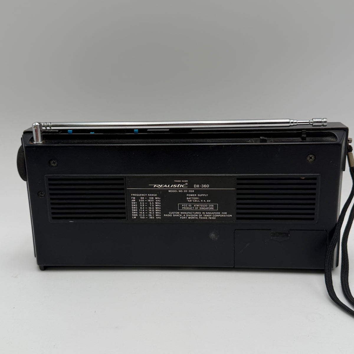 Realistic DX360 Radio Communication Device Used