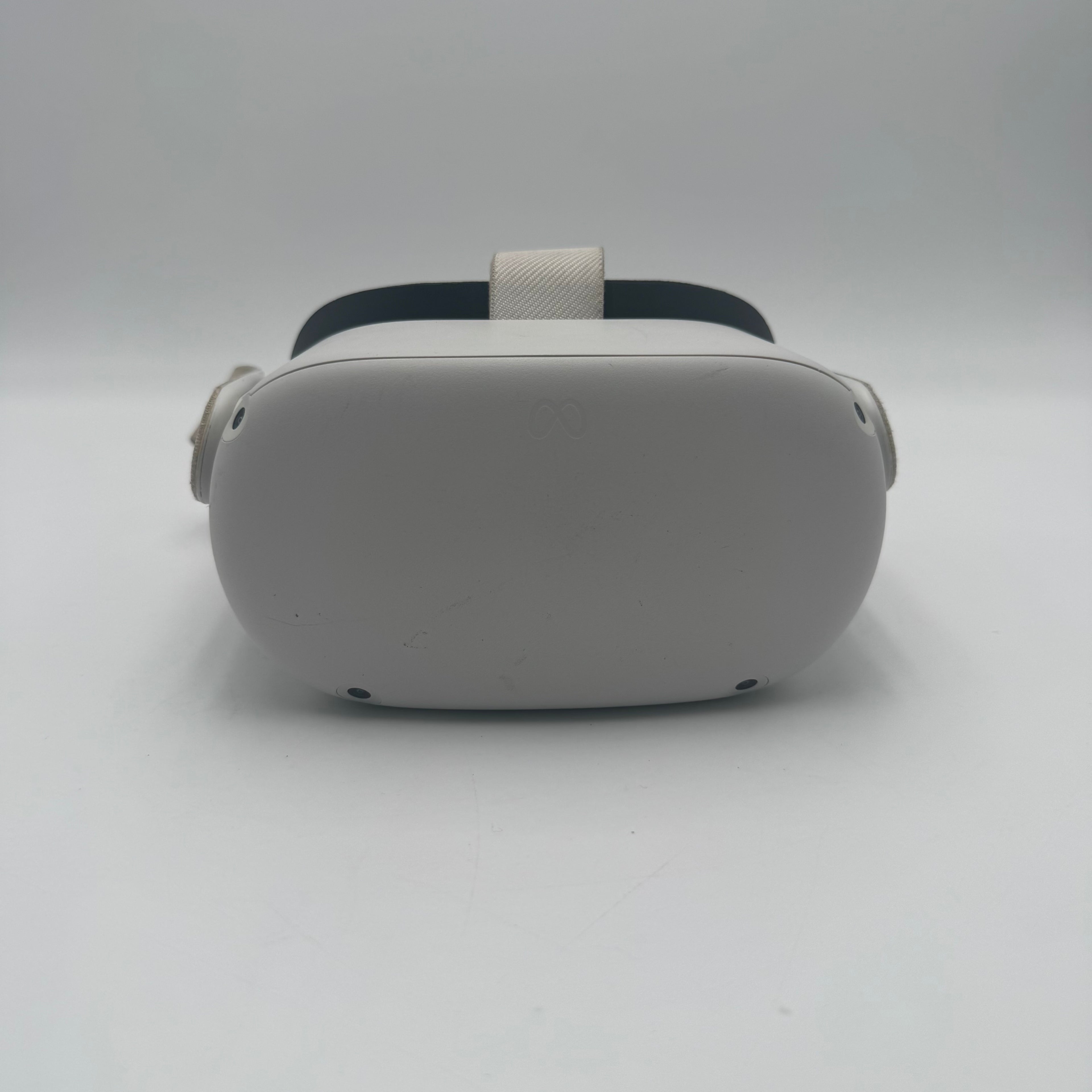Meta Quest 2 Standalone VR Headset w/ Touch Controllers - Tested/Working