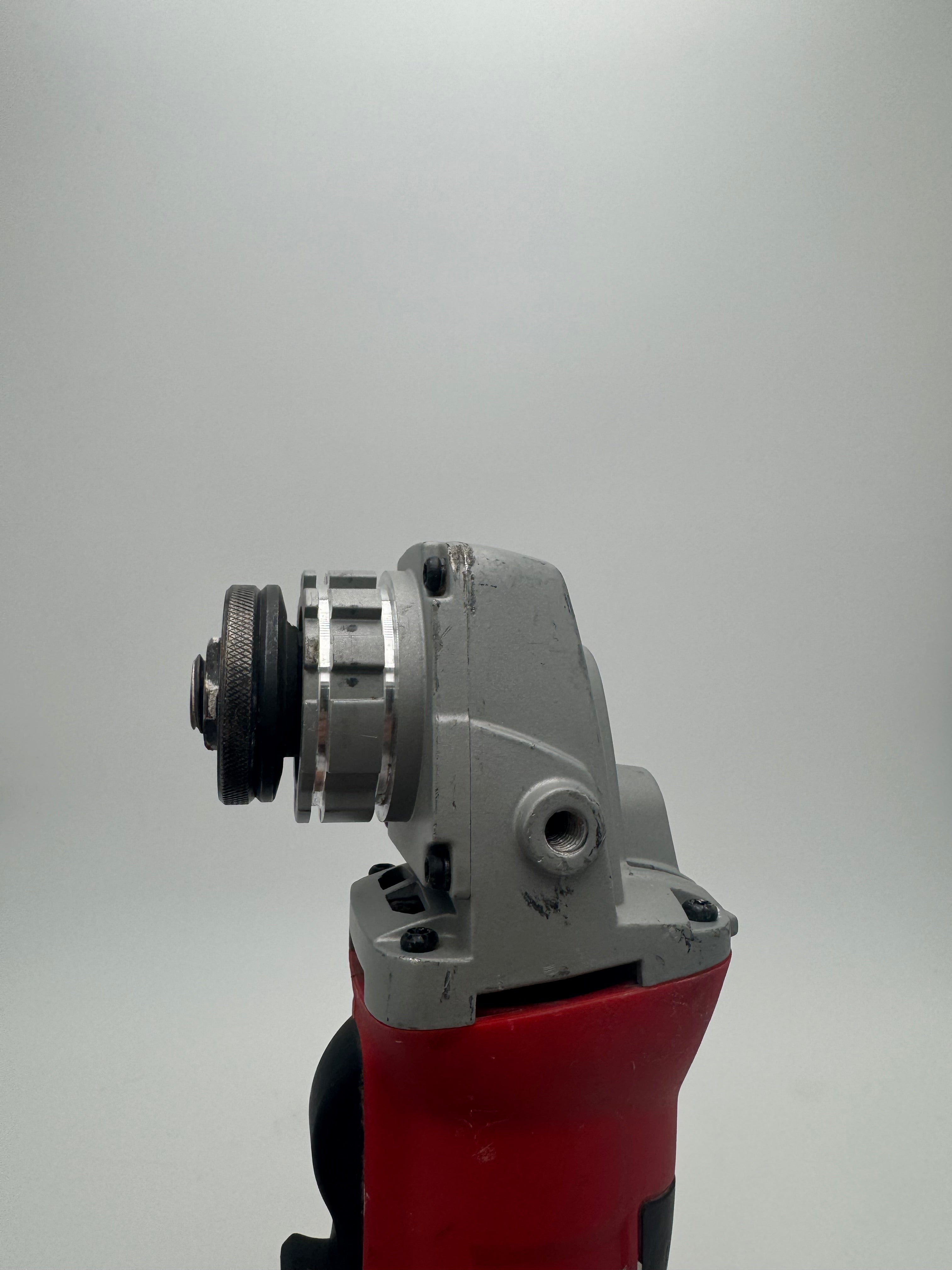 Milwaukee 4 1/2" Cut Off Grinder with Battery pack