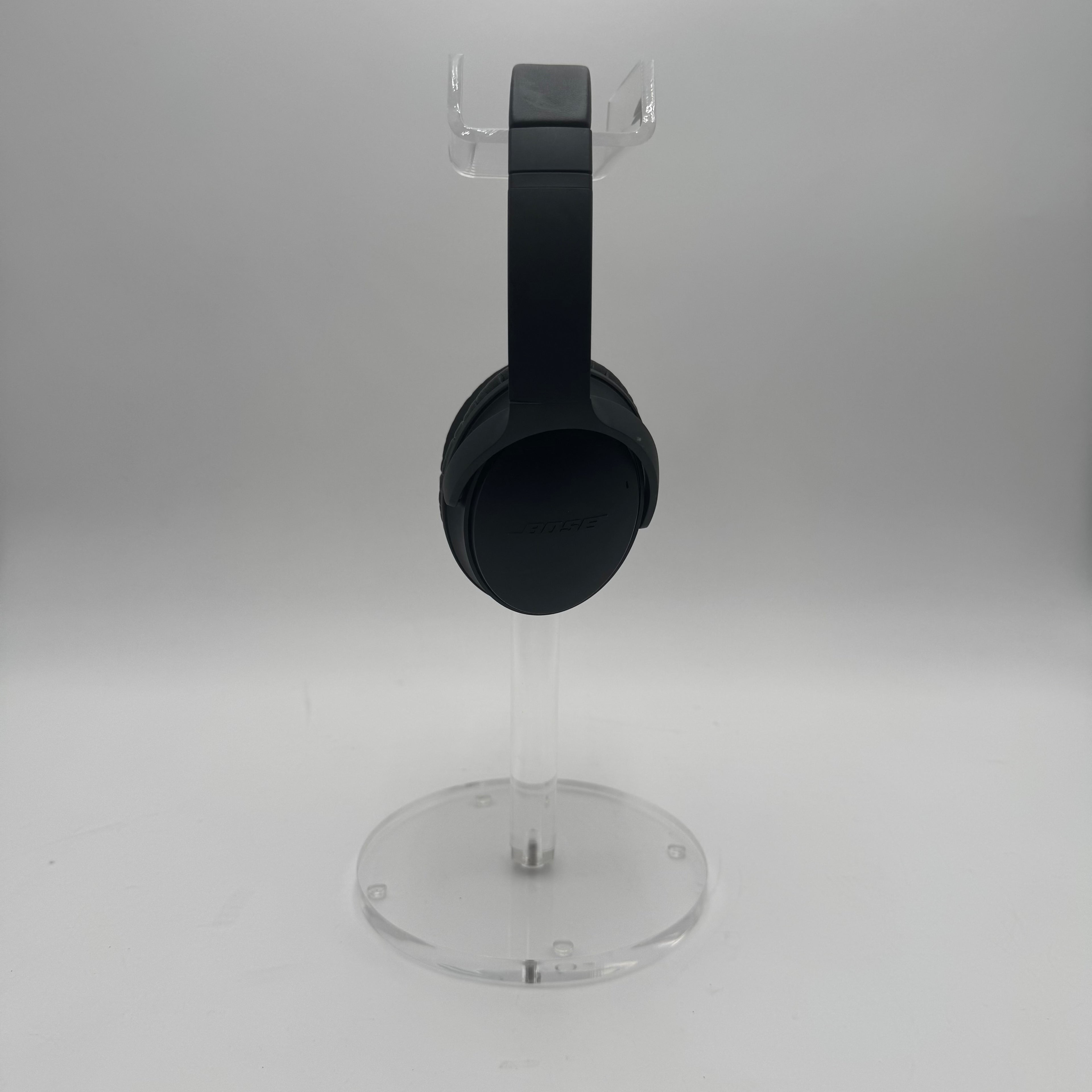 Bose QuietComfort 35 Over Ear Wireless Headphones w/ Case - Used