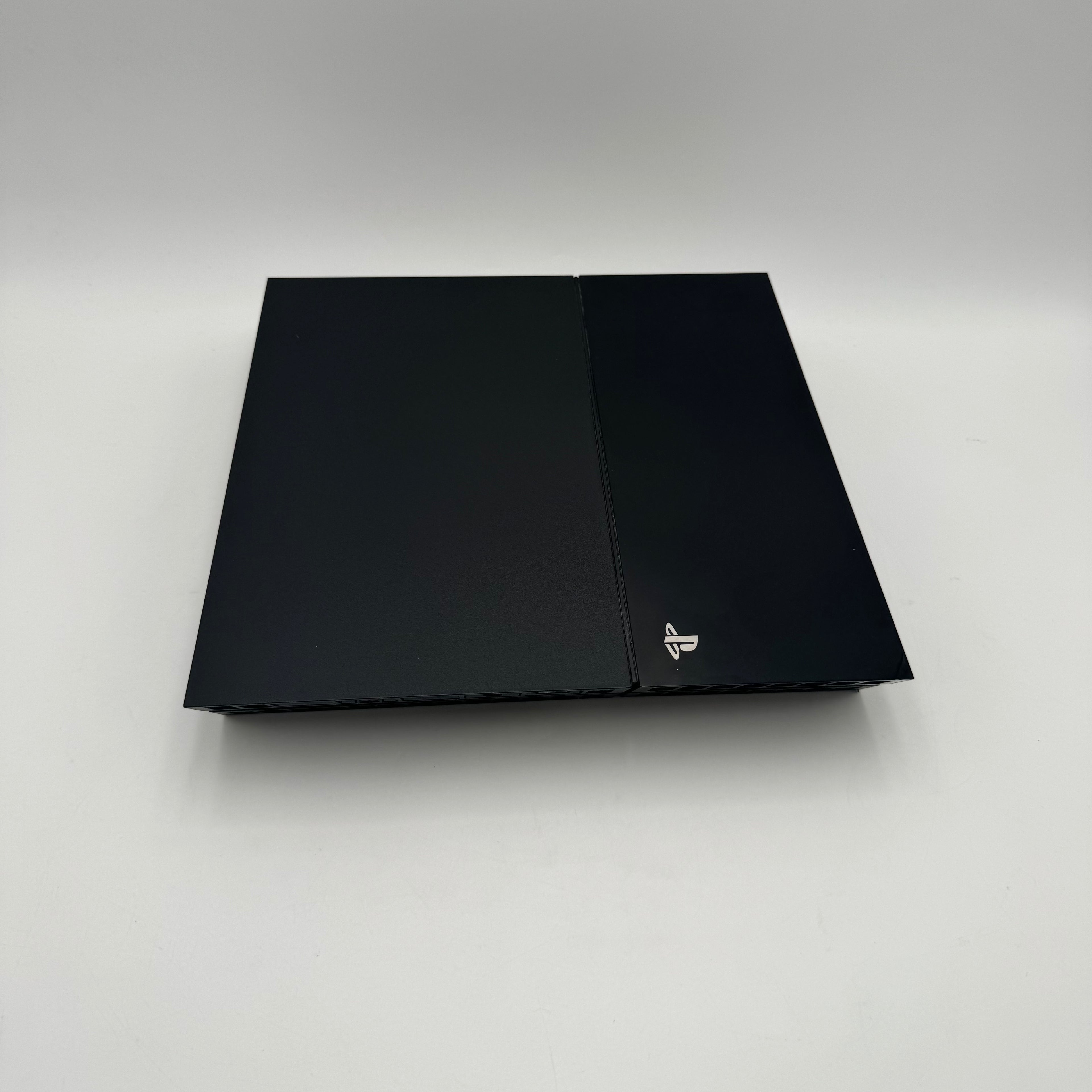 Sony PlayStation 4 PS4 Slim 500GB CUH-2215B Gaming Console w/ 1 Wireless Controller