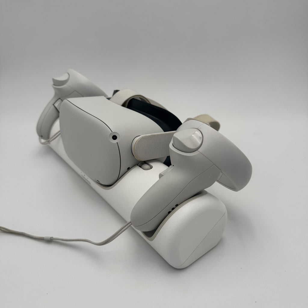 Oculus Quest 2 256GB VR Headset w/ Controllers & Anker Charging Dock Tested Work