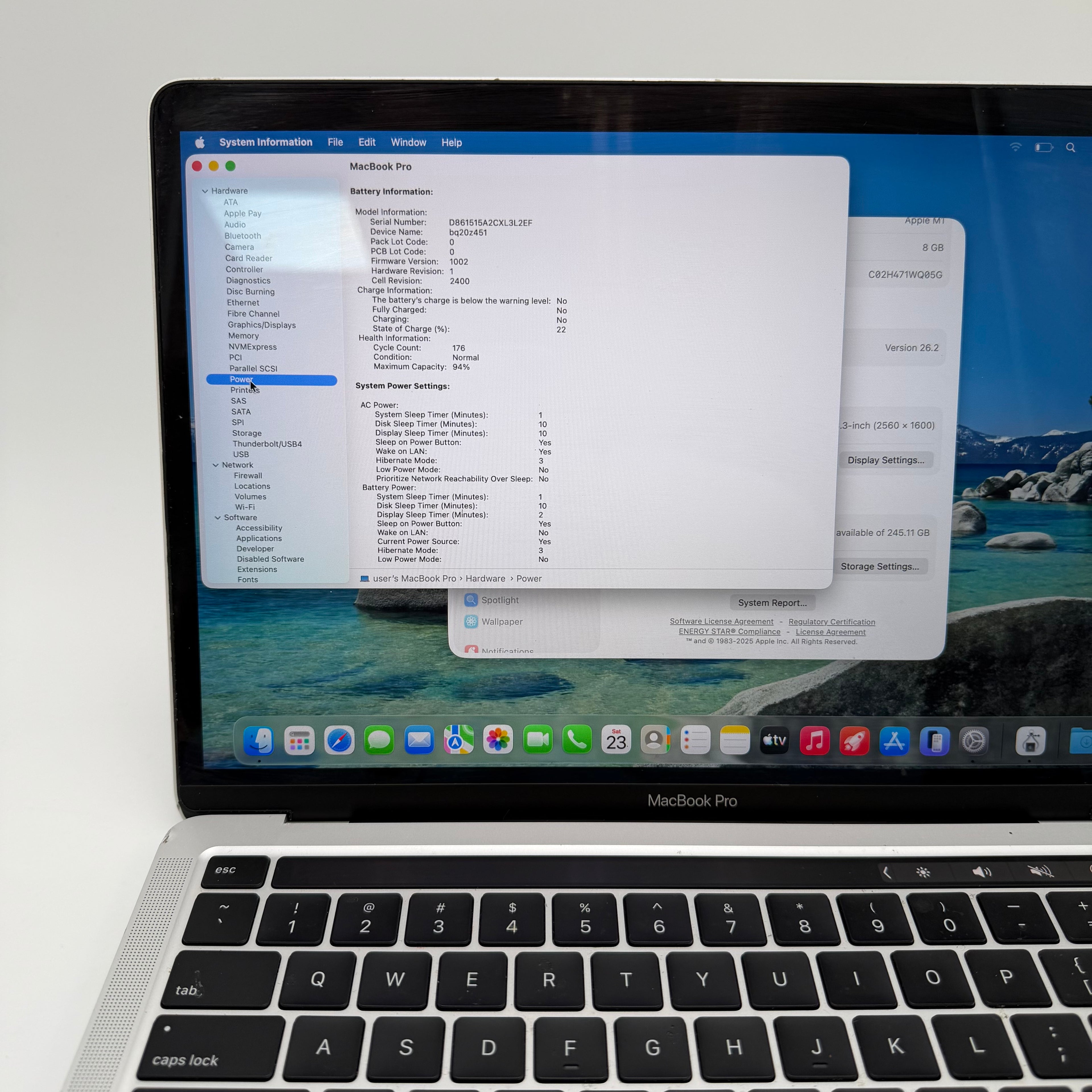 Apple MacBook Pro 13" 2020 - A2338 - M1 8-Core 3.20GHz -8GB - 256GB SSD Read