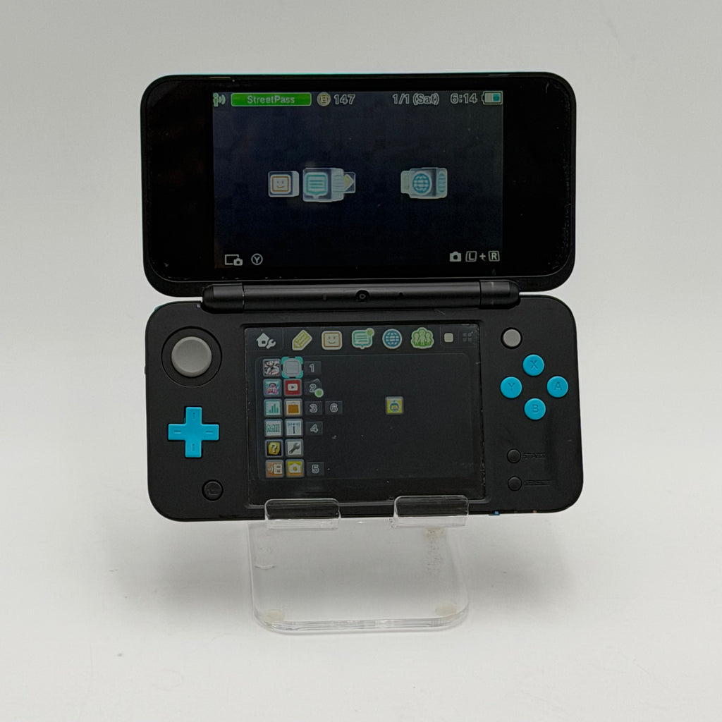 New Nintendo 2DS XL Handheld Game Console JAN-001 Black/Blue