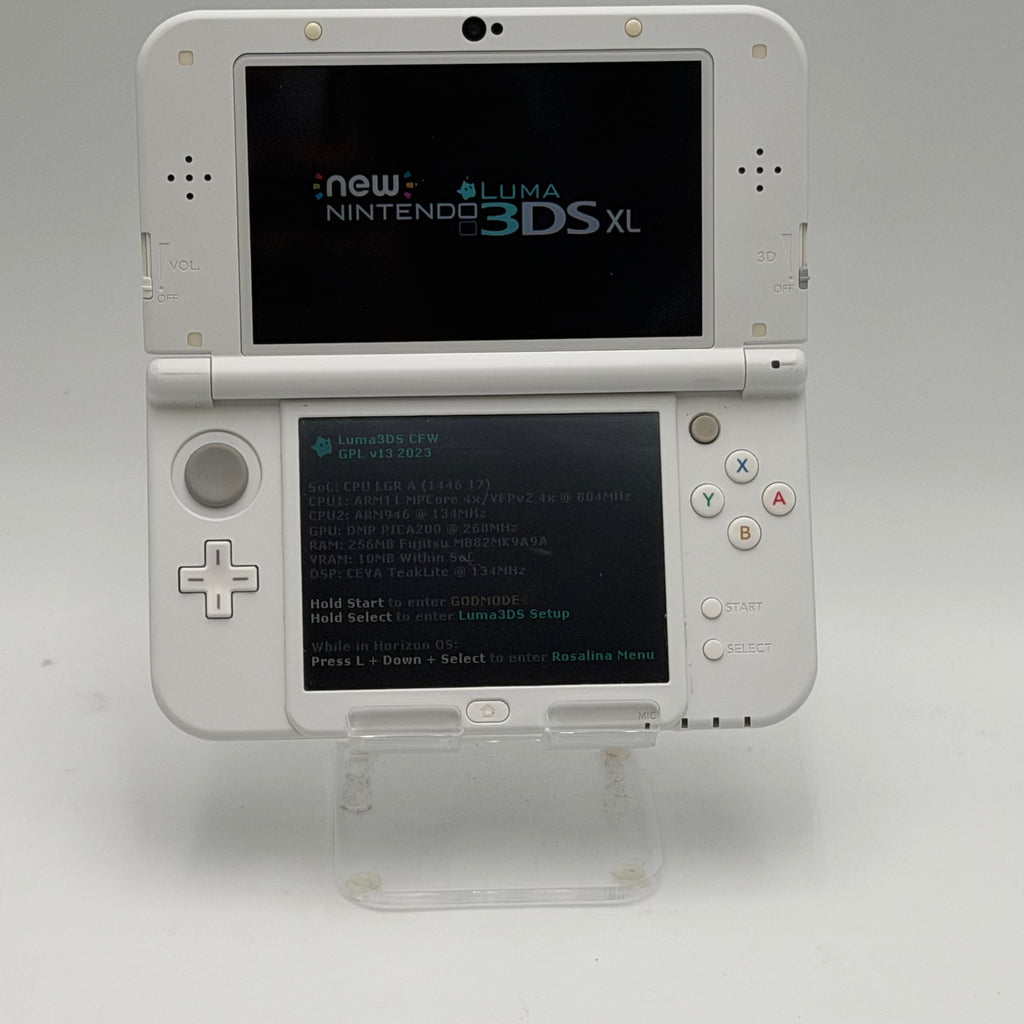 Nintendo New 3DS LL (RED-001) 2014 White Used - A