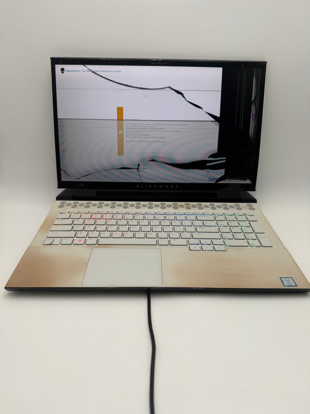 Cracked Screen OS Reset Alienware m17 R2 Laptop - Core i7, 16GB RAM, 512GB SSD, 17", Black