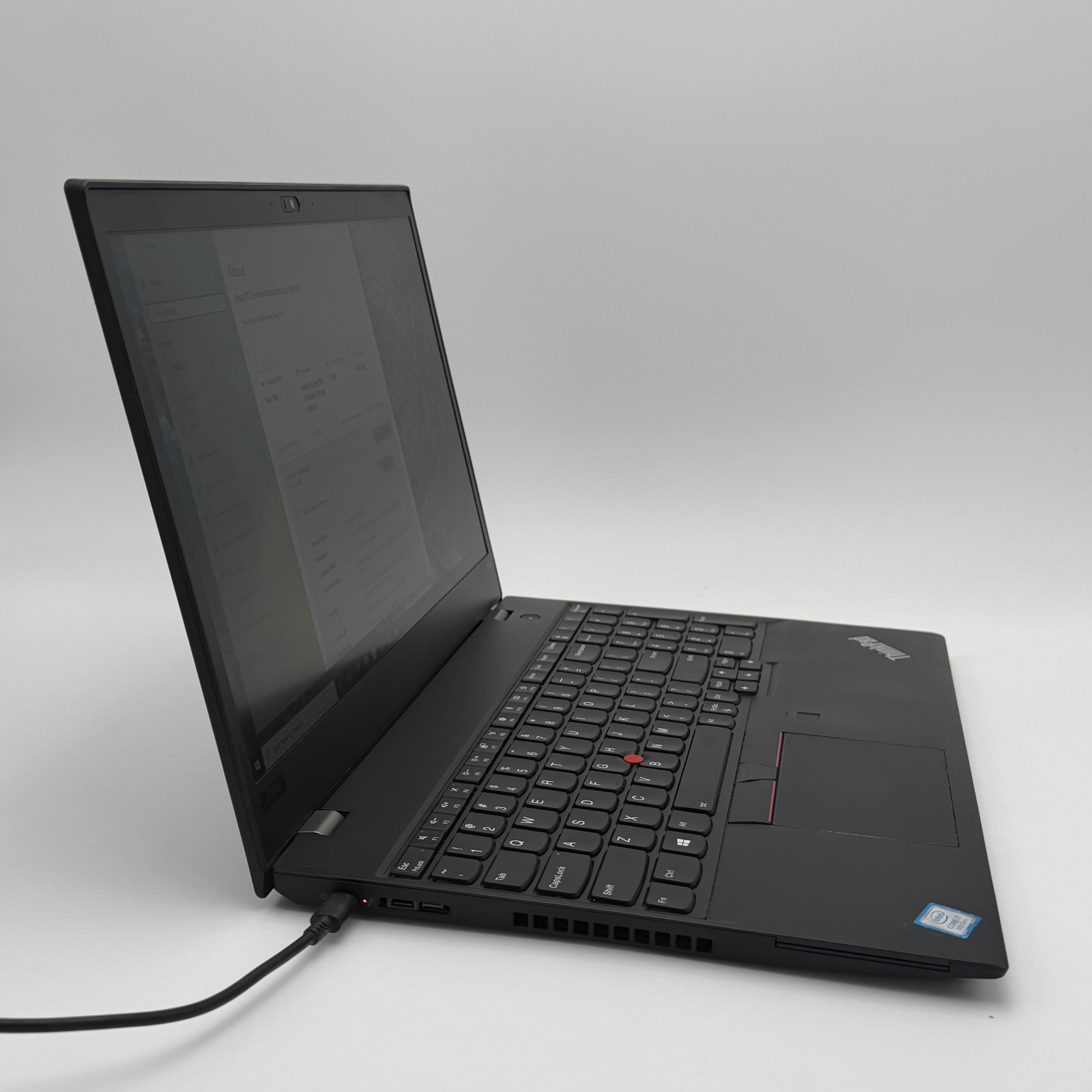 Lenovo ThinkPad P52s 15-Inch Laptop - Intel Core i7 1.8Ghz 16GB RAM 1TB HDD Read Bad Battery