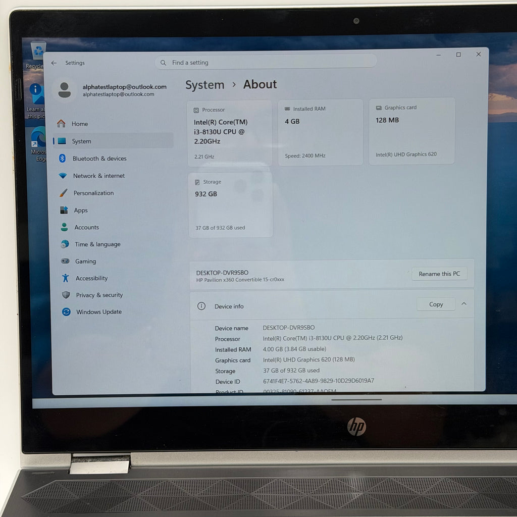 HP 15-cr0037wm Pavilion x360 15" Core i3 8GB RAM 128GB SSD - Read