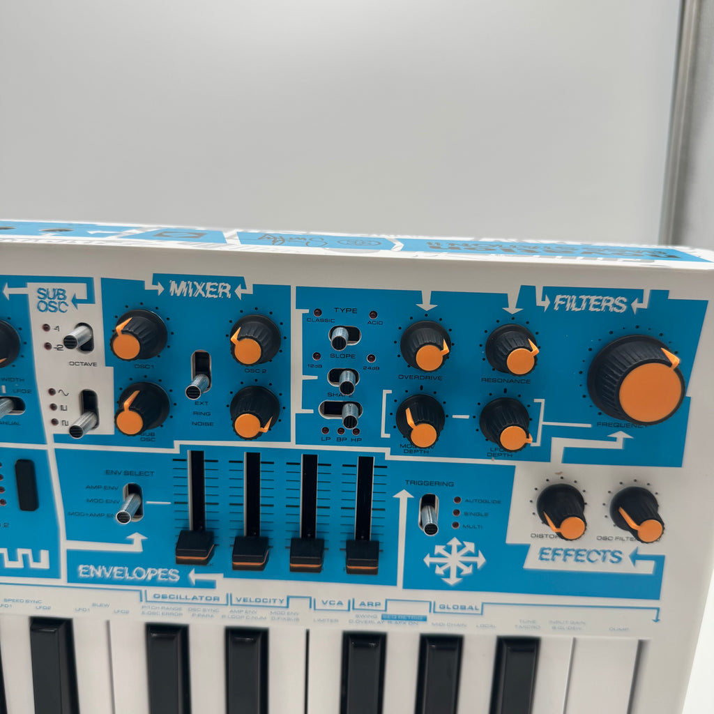 Novation Bass Station II Analog Synthesizer Swifty Edition