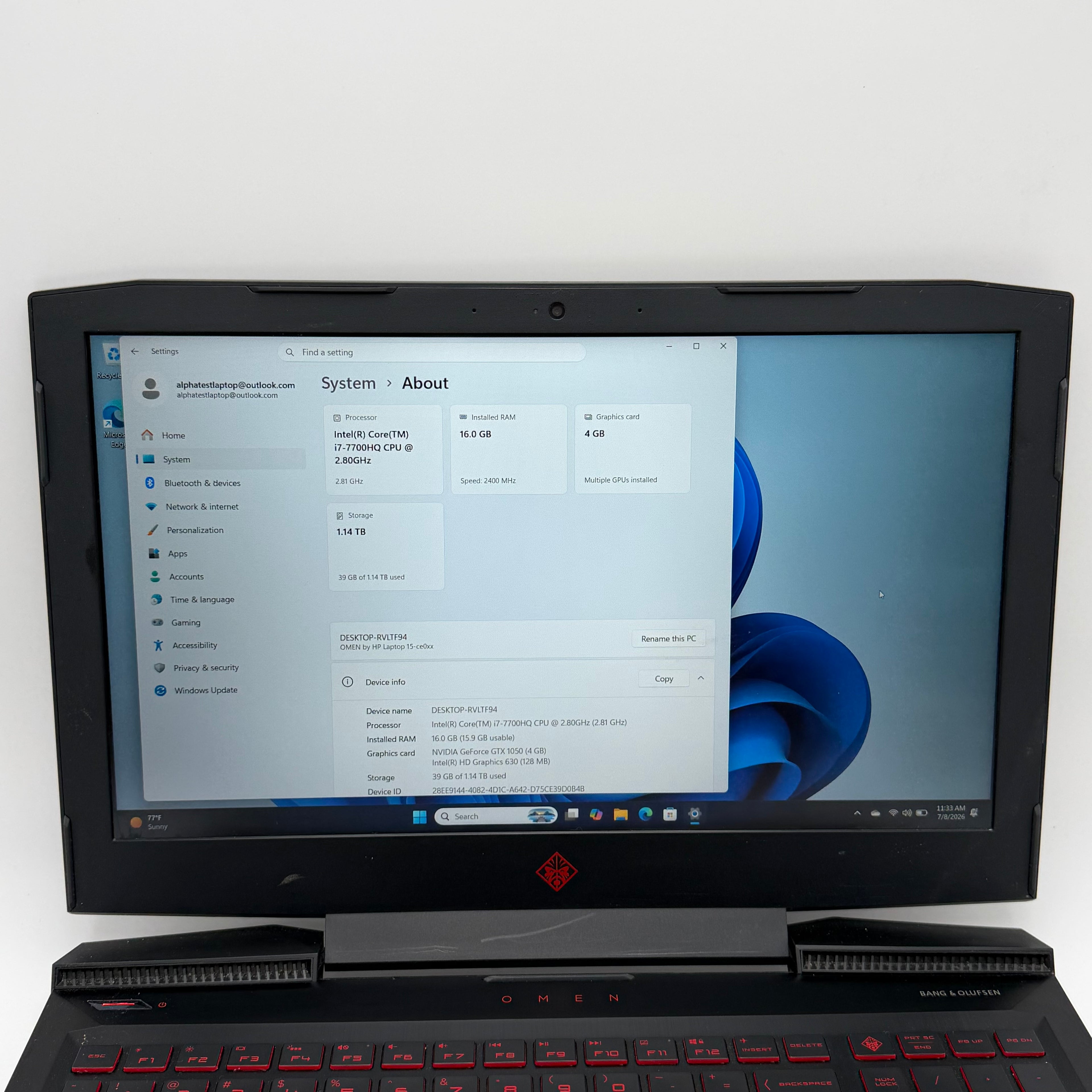 HP Omen 15-ce0011dx 15-inch Core i7 16GB 1TB Black Laptop w/ Charger