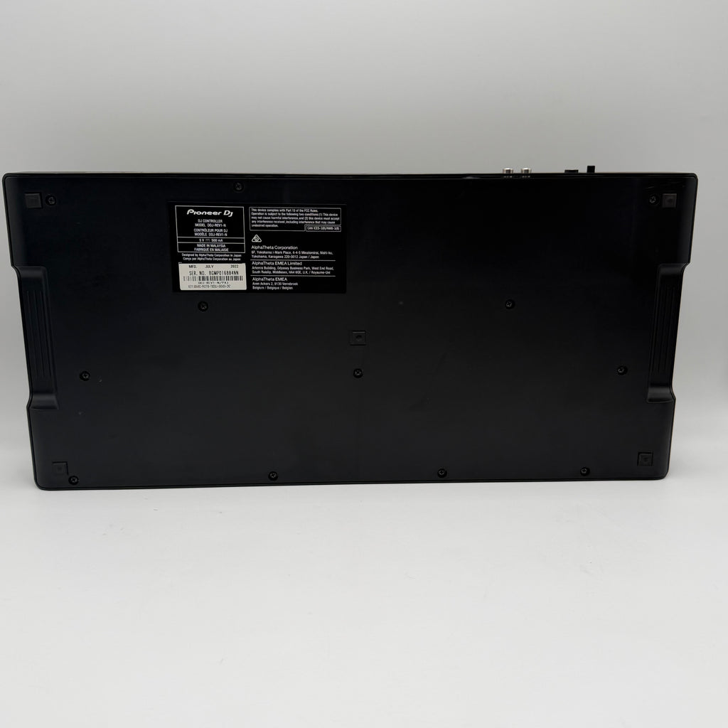 Pioneer DJ DDJ-REV1 Scratch Style 2-Channel Serato DJ Lite Controller
