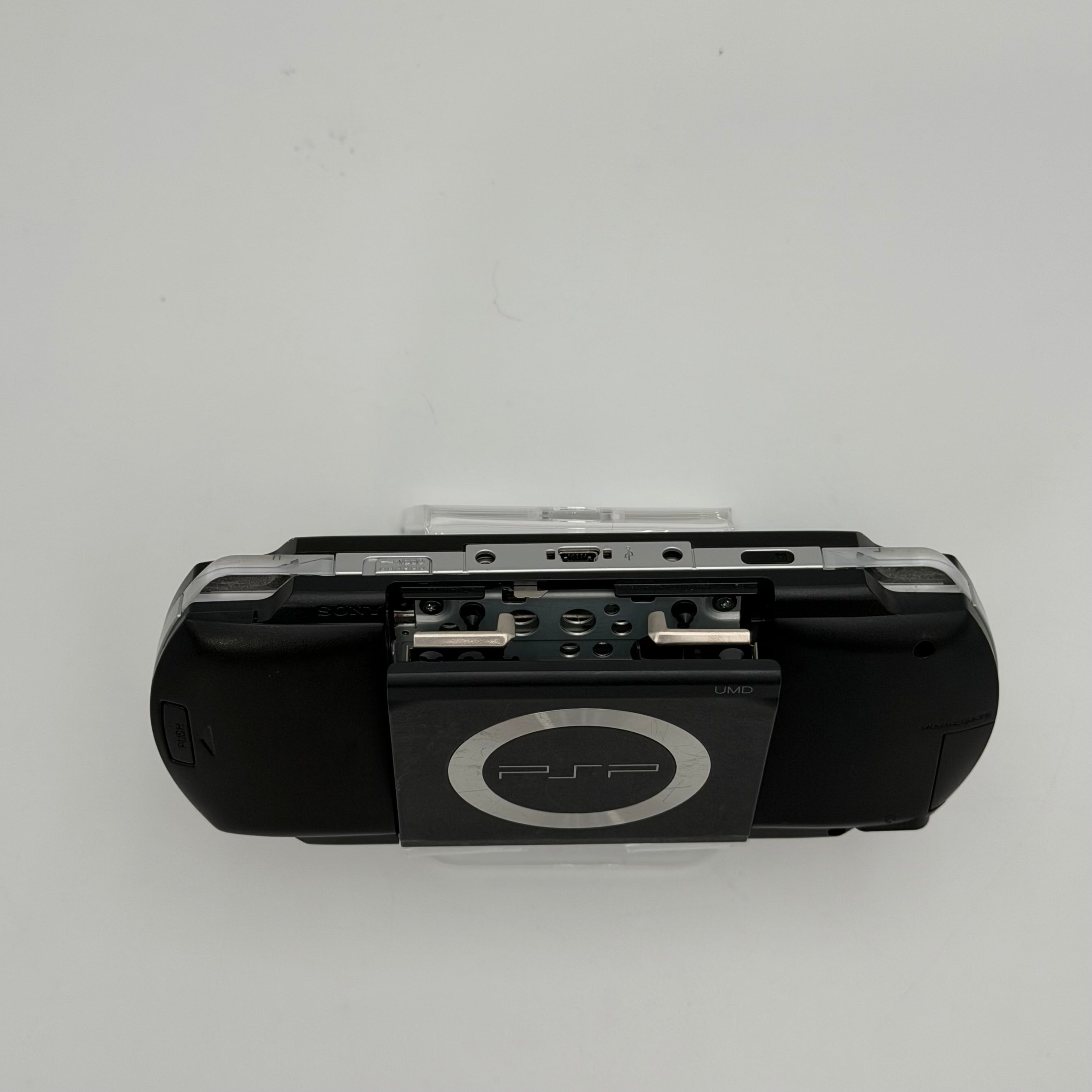 Sony PSP-1001 Black Wi-Fi Handheld Console with Batteries TESTED