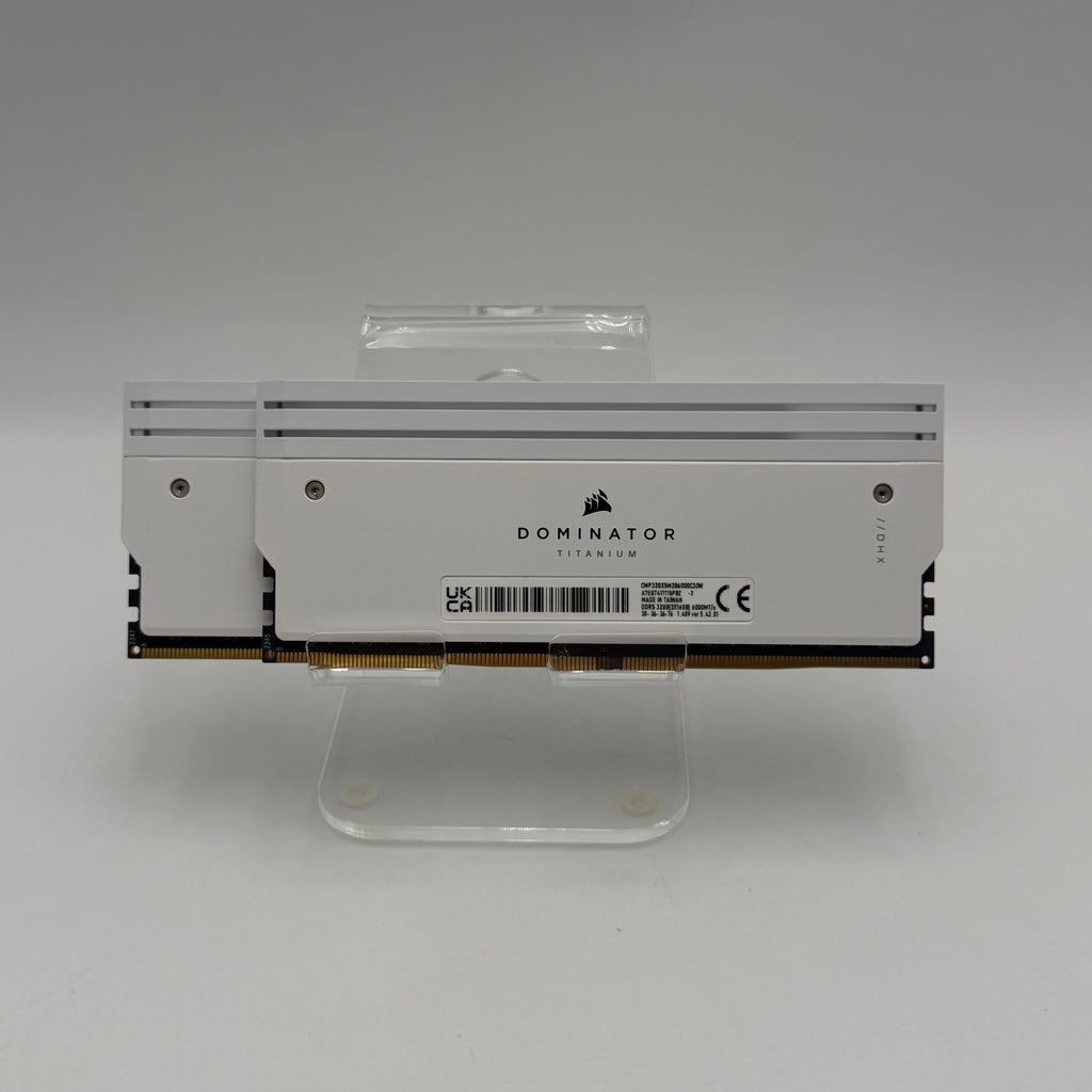 Corsair Dominator DDR5 32GB (16GBx2) 6000MHz White