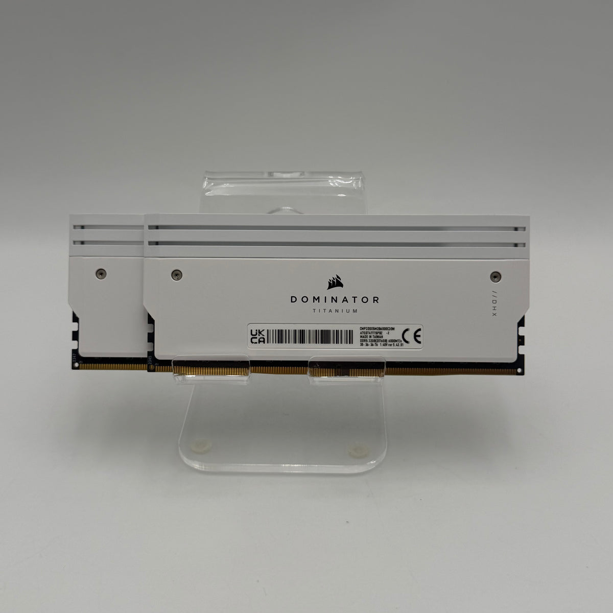 Corsair Dominator DDR5 32GB (16GBx2) 6000MHz White