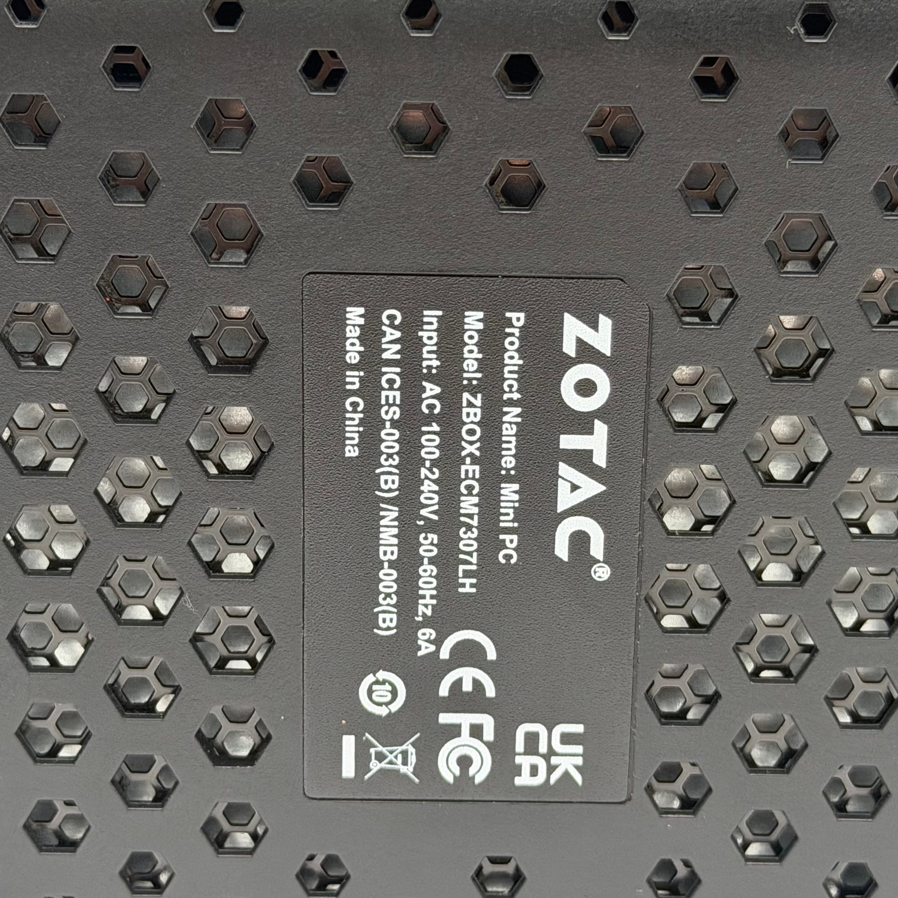 Zotac Zbox Magnus One 1TB 16GB Nvidia RTX 3060 ECM7307LH Mini PC - Read USB Port
