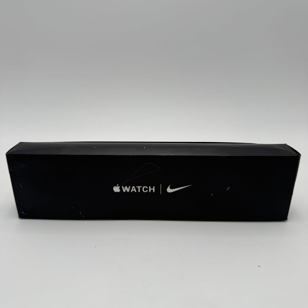 Apple Watch Series 7 Nike+ GPS A2474 45mm Used - A