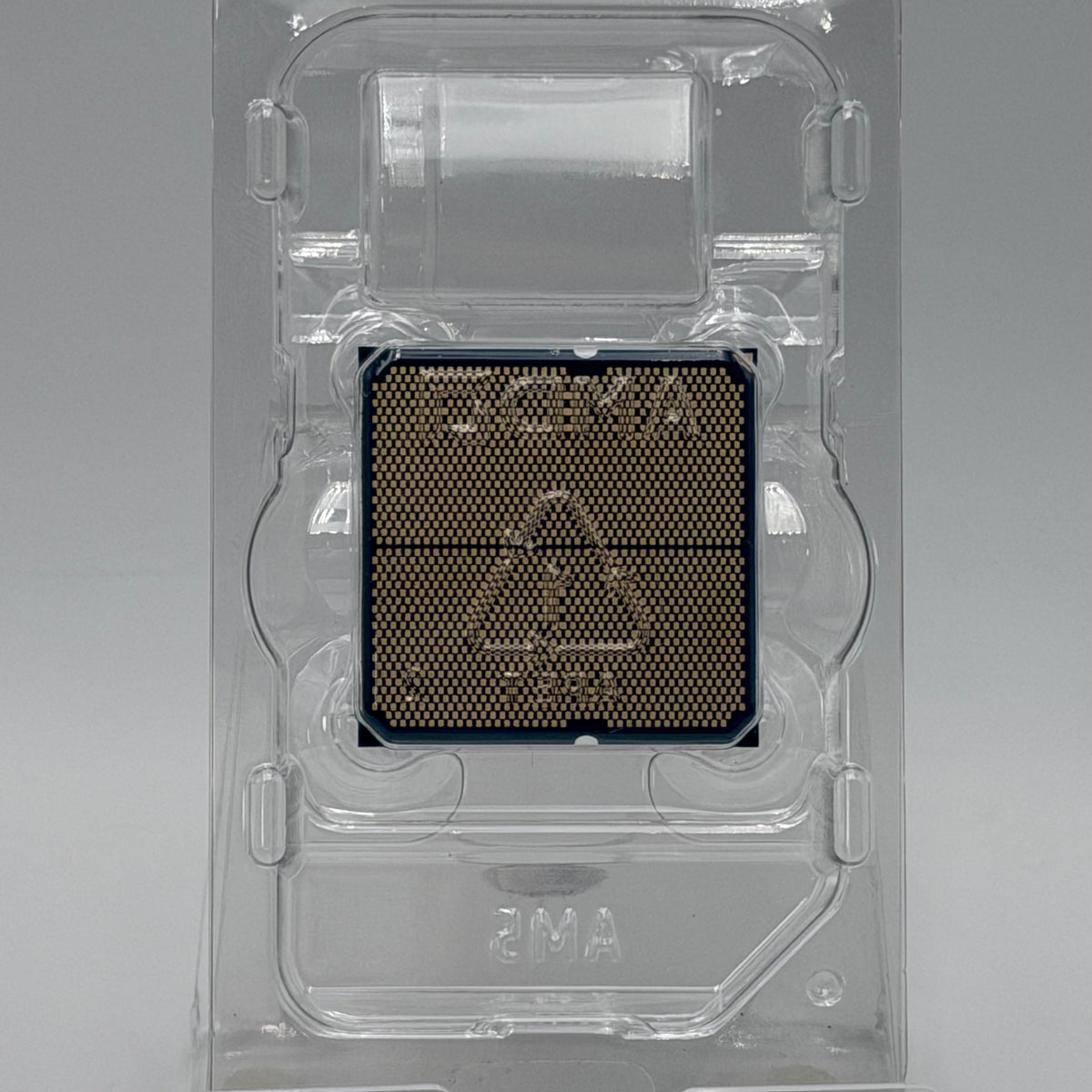 AMD Ryzen 7 8700F Computer Processor - Used - Black