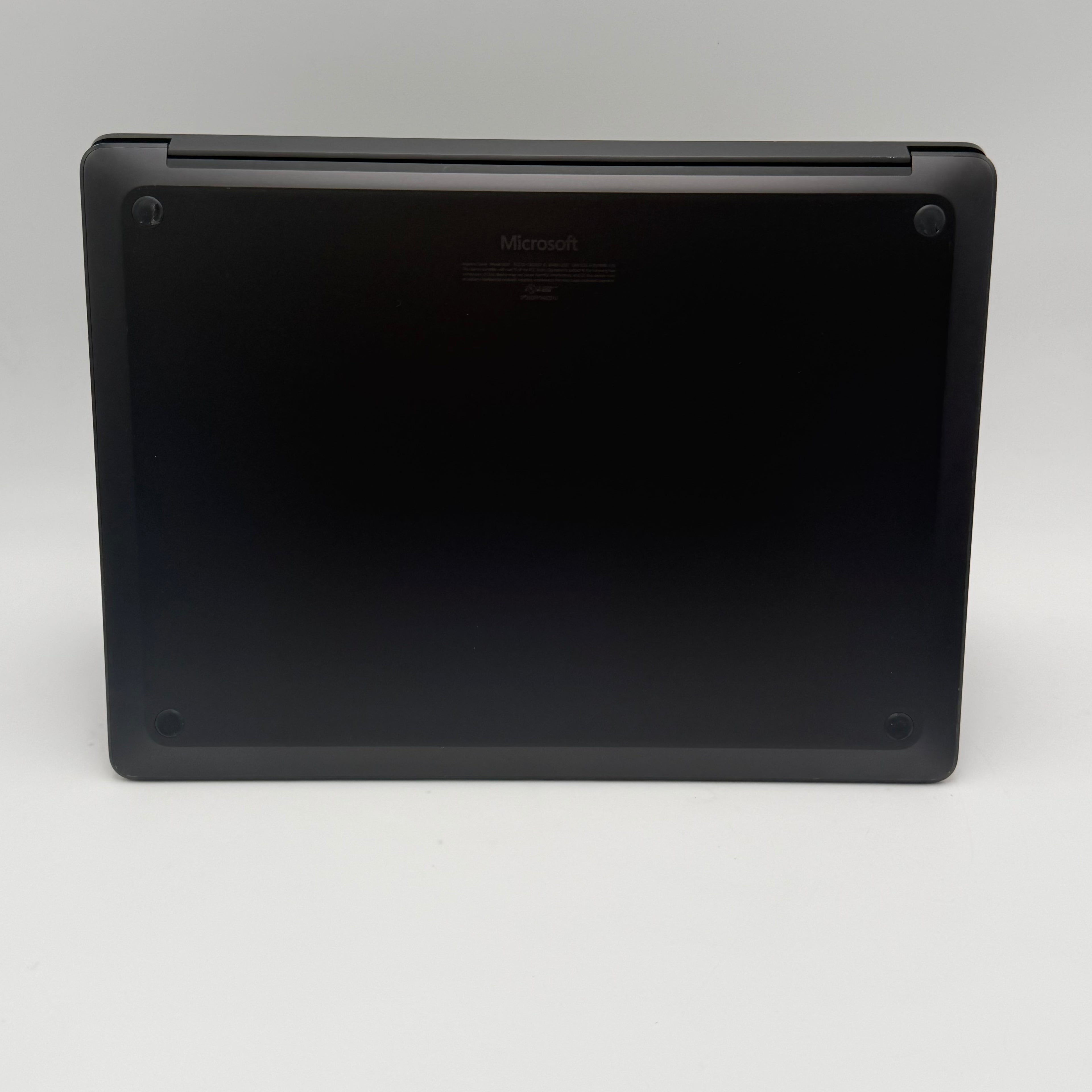 Microsoft Surface Pro 2037 Snapdragon X 12-core X1E80100 3.40GHz 16GB 1TB
