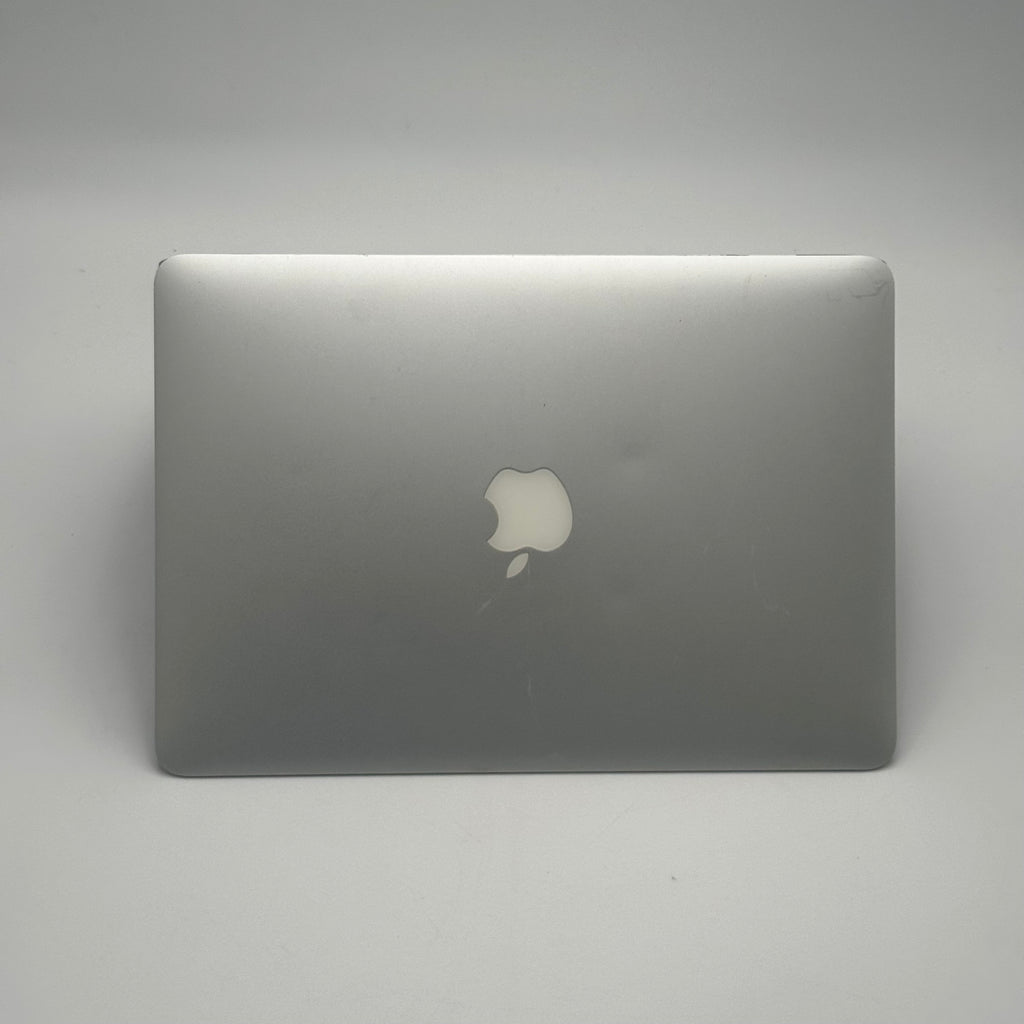 Apple MacBook Pro 13" (A1502) 2013 8GB RAM 500GB 2.6 GHz Dual-Core Intel Core i5 Silver