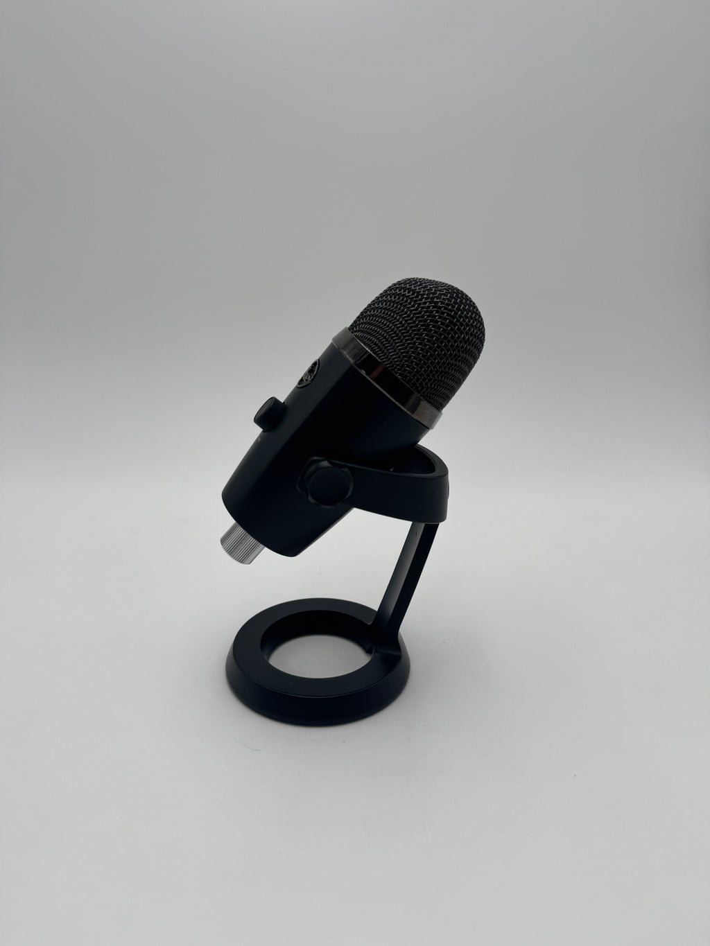 Blue Yeti Nano Microphone A00136 - Black