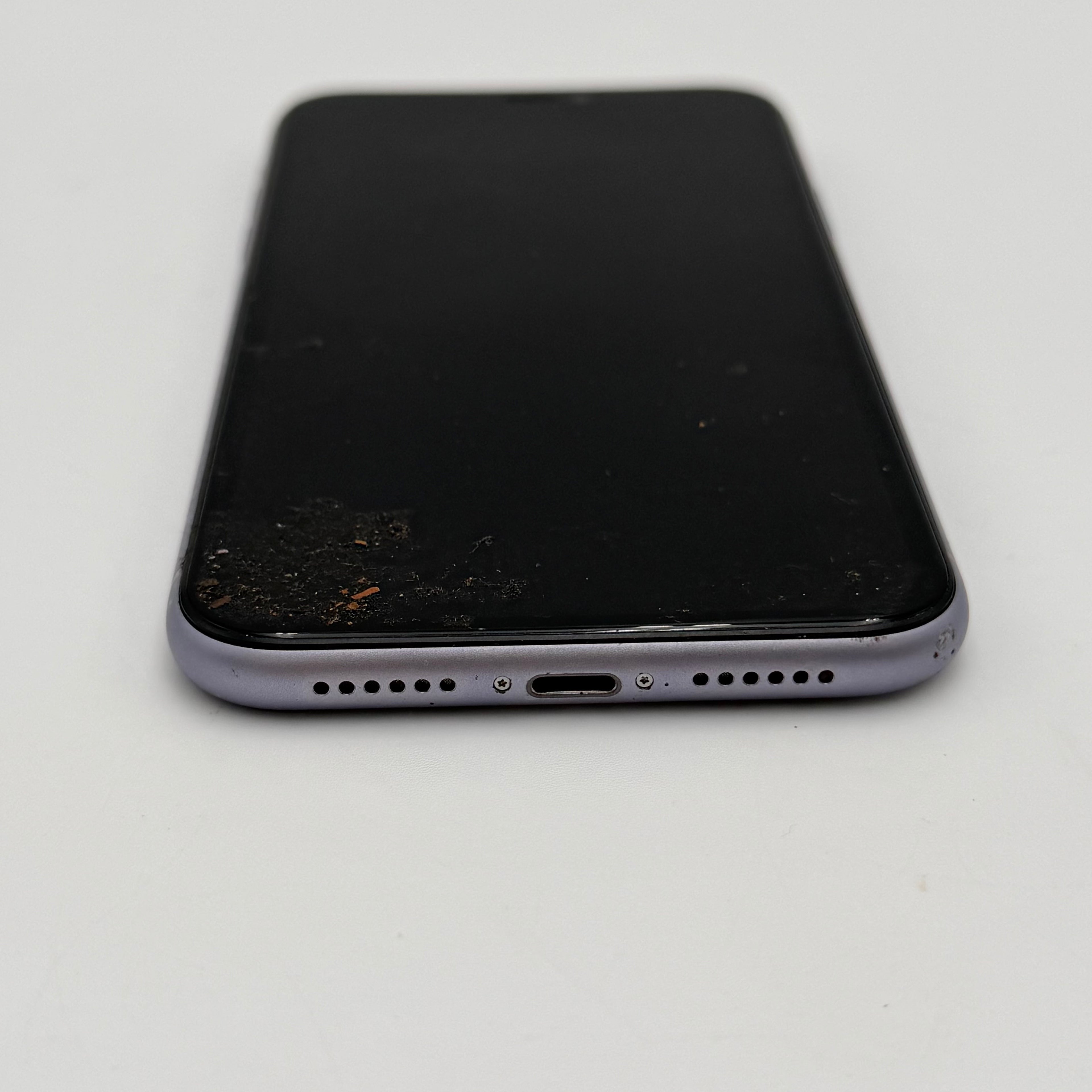 Broken Unlocked Apple iPhone 11 64GB  Cracked back