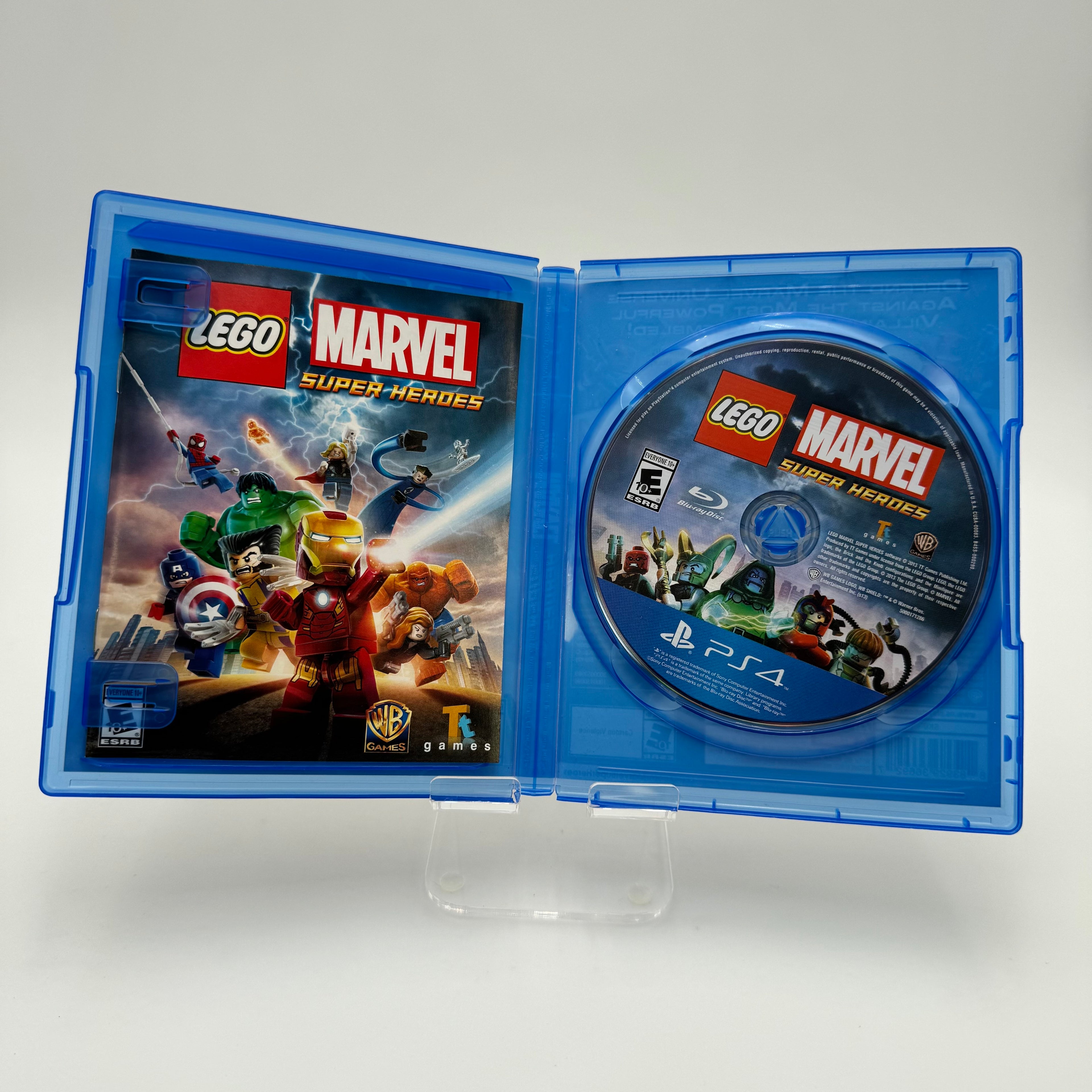 LEGO Marvel Super Heroes - PlayStation 4 Video Game (Used - A)
