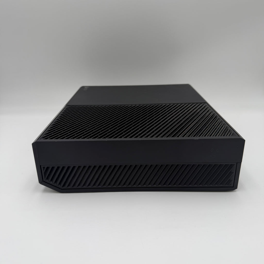 Microsoft Xbox One (1540) 2013 Console Black with Power cable