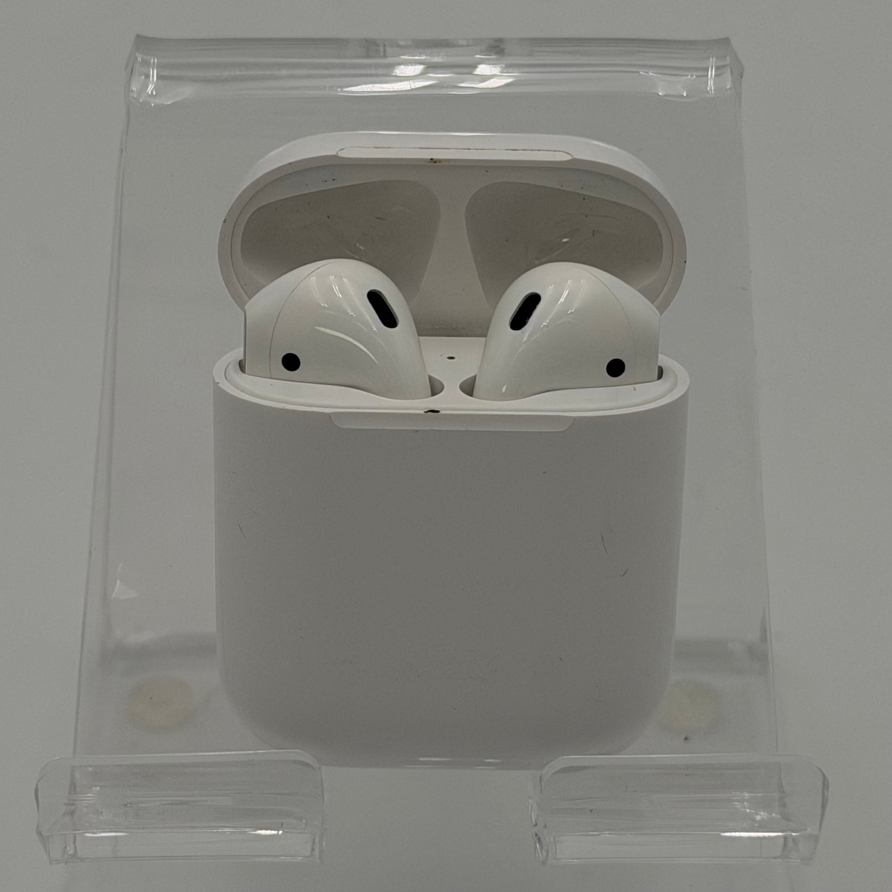 Apple AirPods 2nd Gen A1602 A2031 A2032 Complete Set White