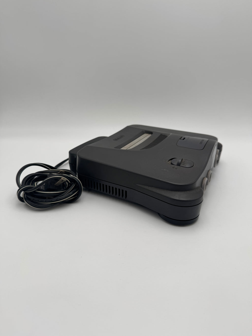 Untested Nintendo 64 NUS-001 1996 Video Game Console Powers On