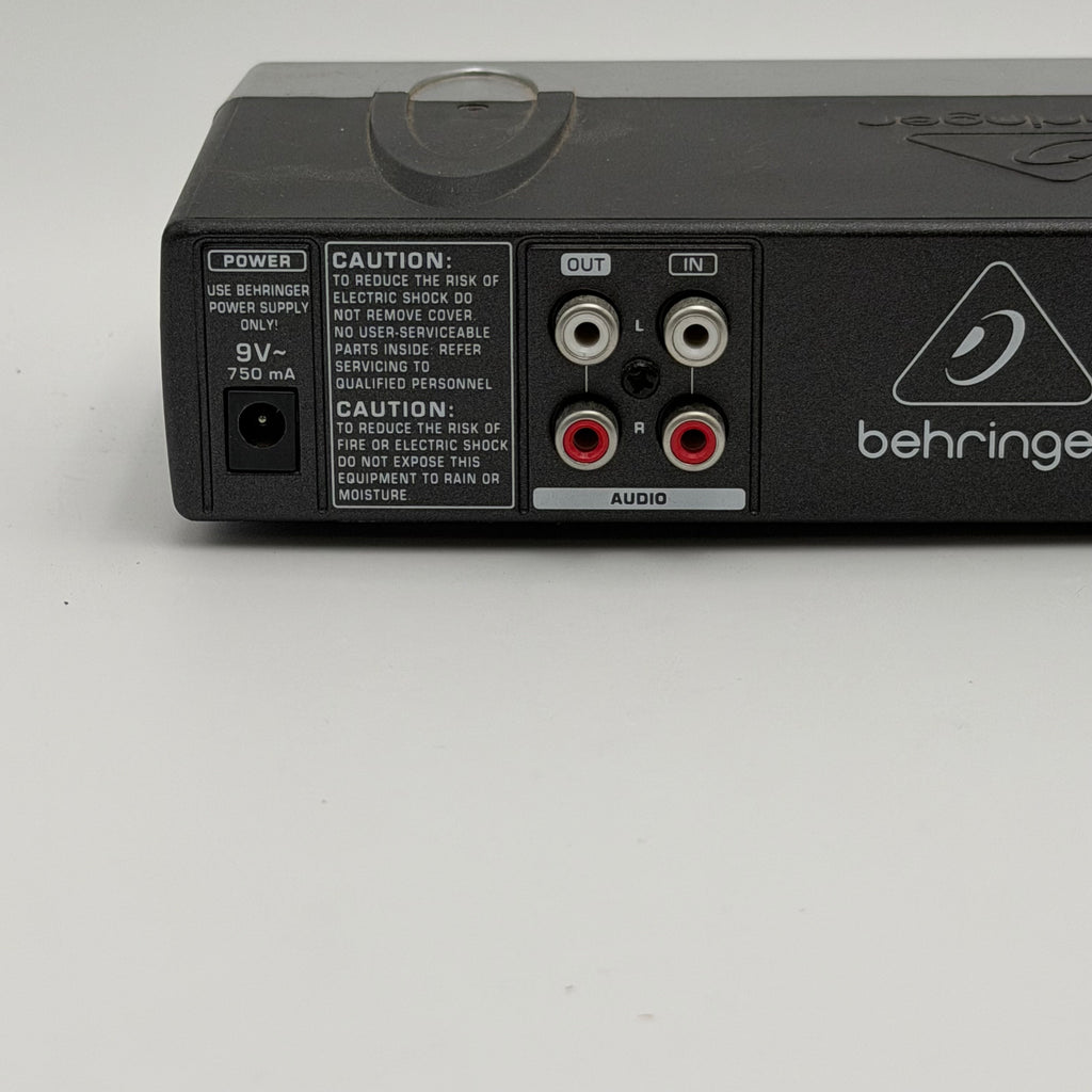 Behringer Minimix Mix800 Ultra-Compact Karaoke Machine w/ Power Cord Used Tested