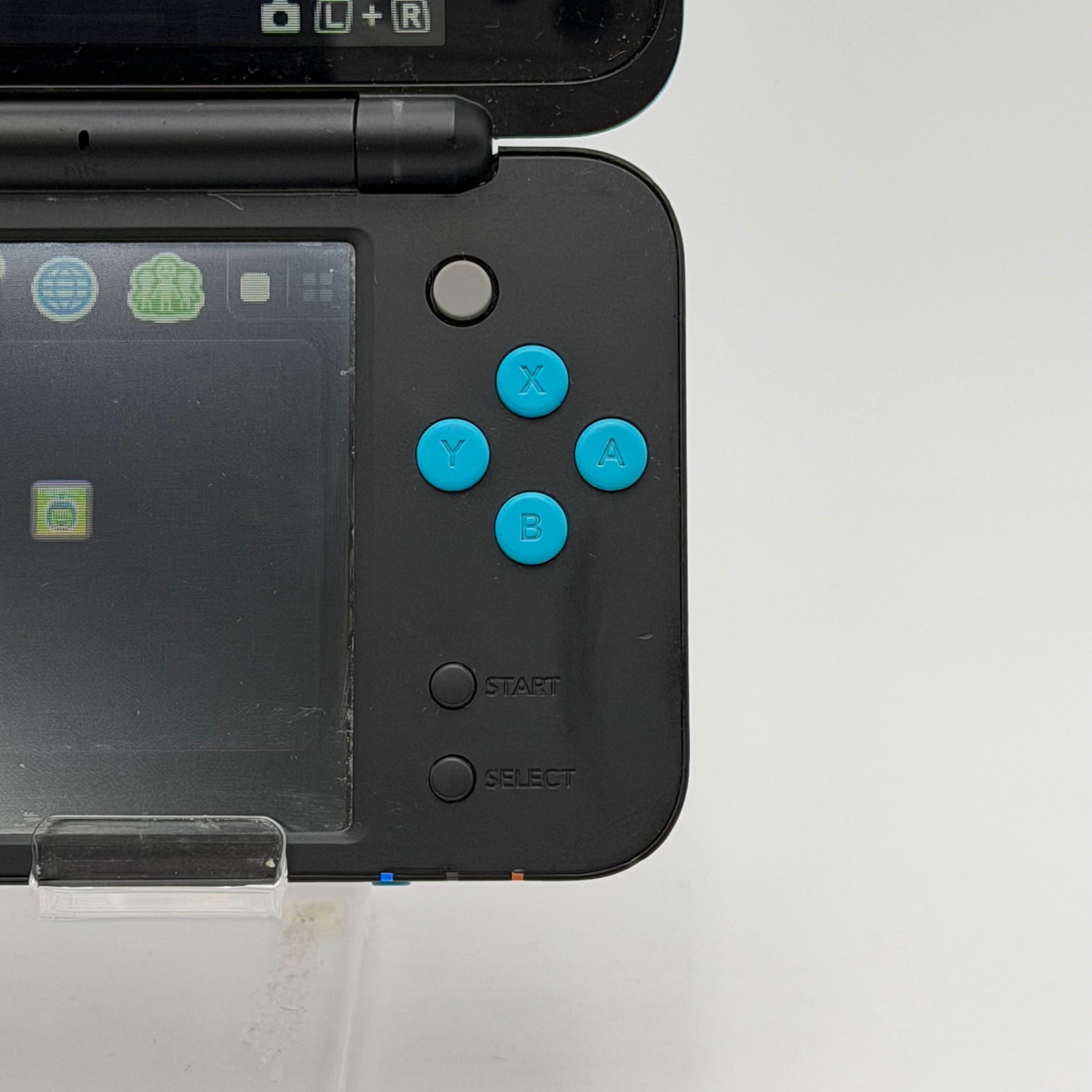 New Nintendo 2DS XL Handheld Game Console JAN-001 Black/Blue