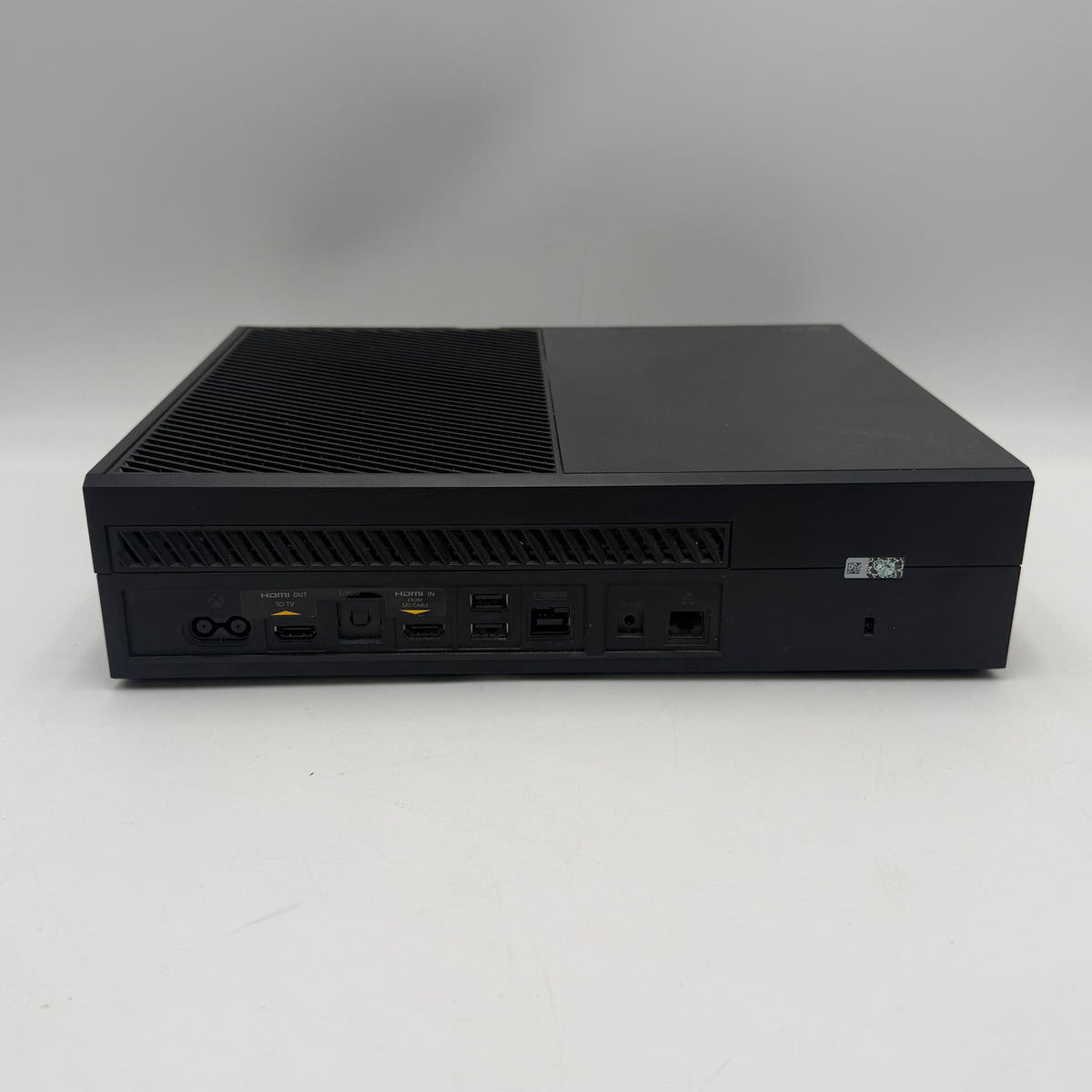 Microsoft Xbox One (1540) 2013 Video Game System