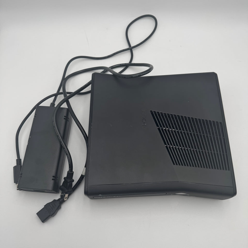 Microsoft Xbox 360 S (1439) 2010 4GB Console w/ Controller - Tested/Working