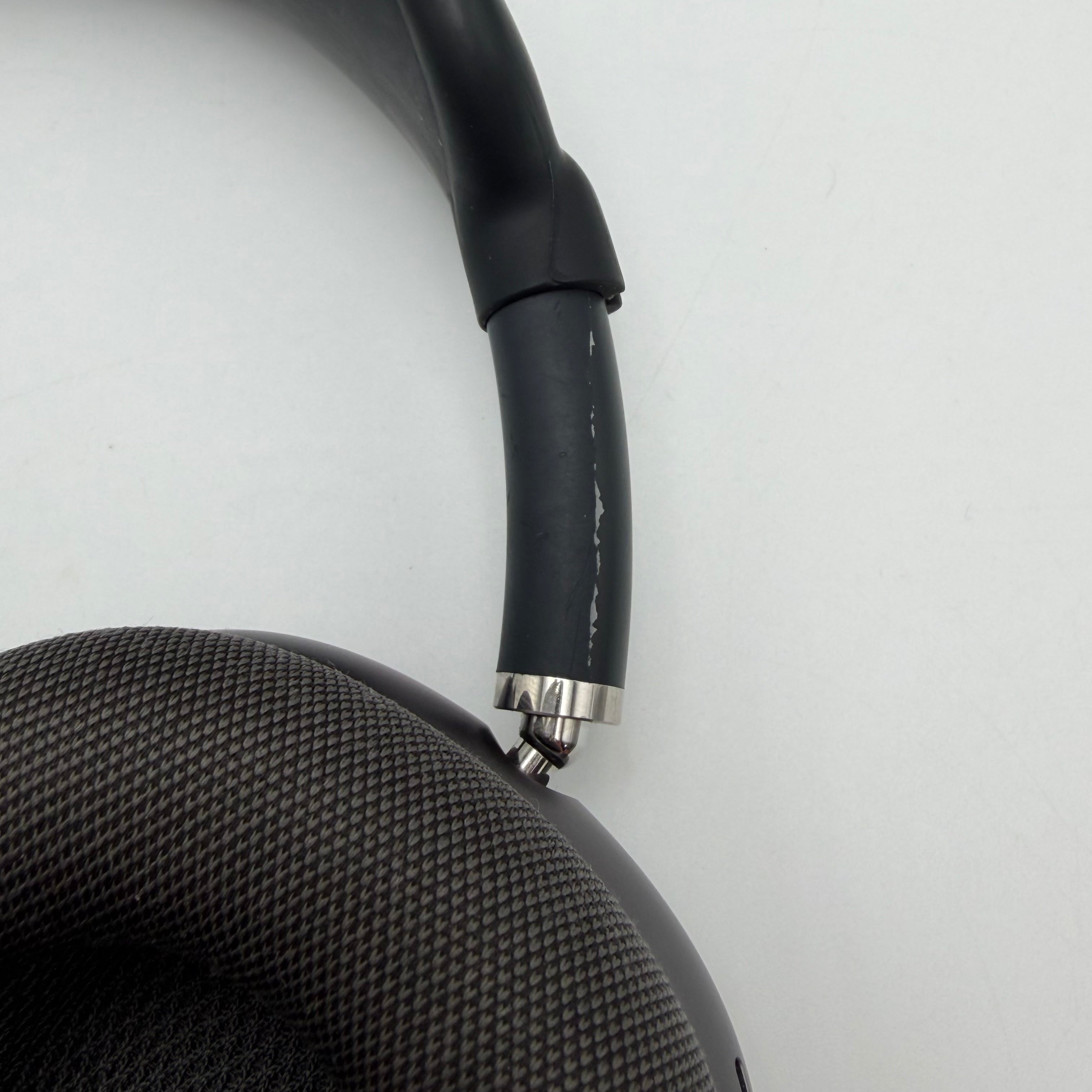 Apple AirPods Max A2096 (2020) Over-Ear Headphones - Powers on - No audio