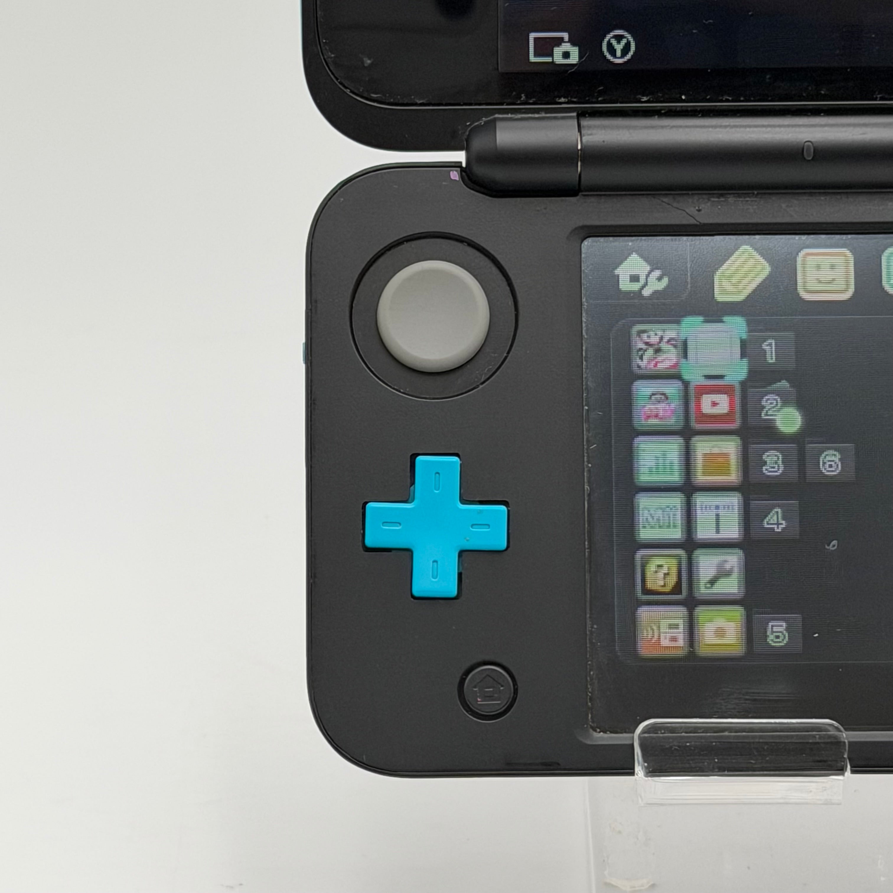 New Nintendo 2DS XL Handheld Game Console JAN-001 Black/Blue