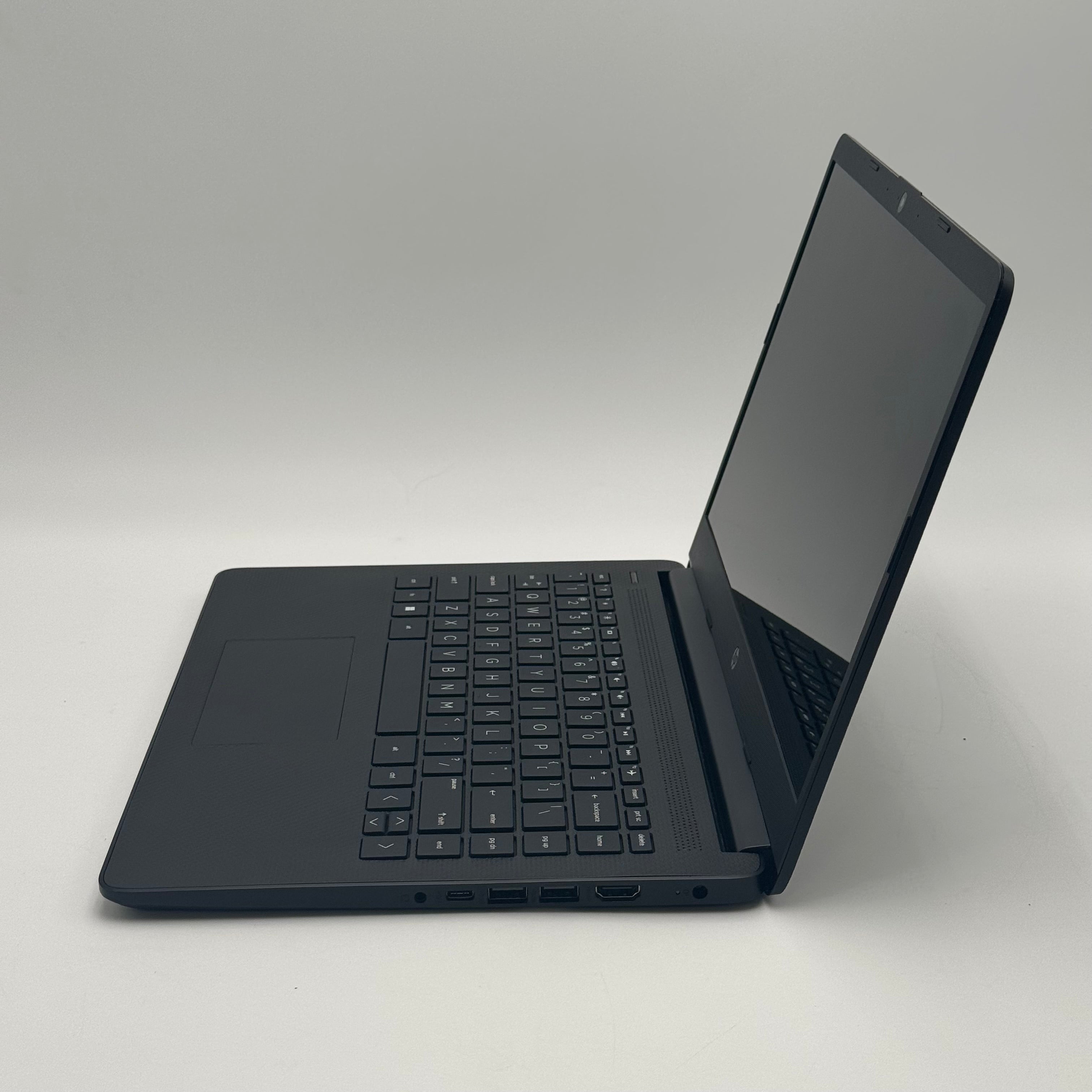 HP 14-DQ0020NR 13" Intel Celeron 4GB RAM 64GB SSD