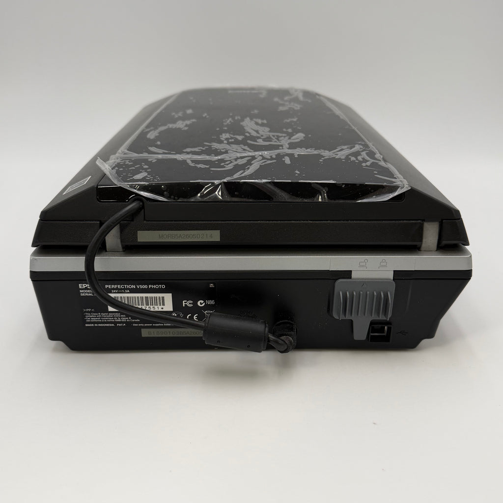 Epson Perfection V500 Photo Scanner w/ Power Adapter & Negative Holders Tested