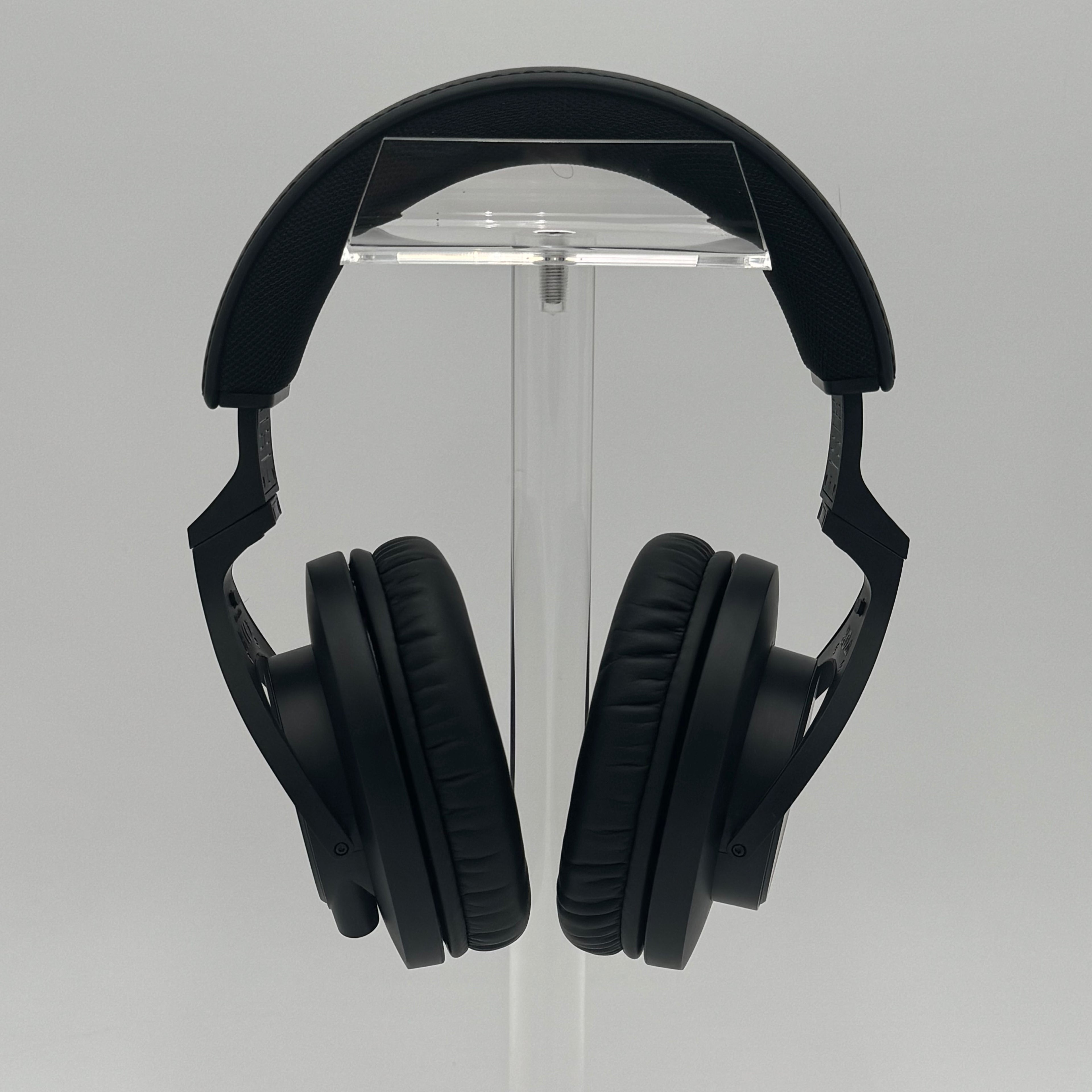 Shure SRH440 Professional Studio Headphones - Black