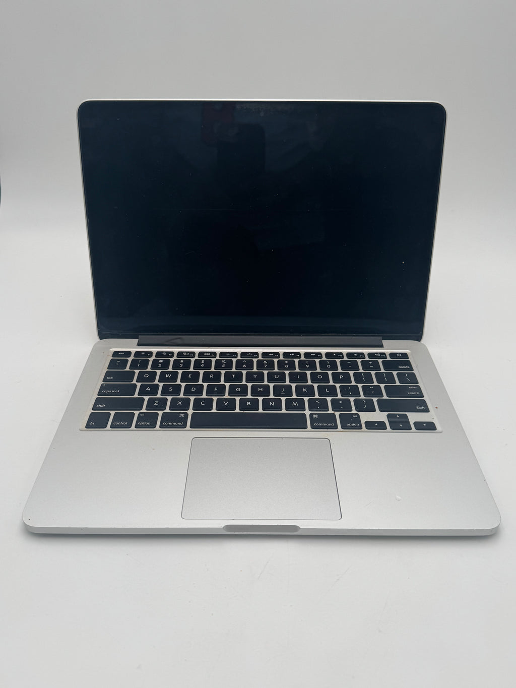Apple MacBook Pro 13-inch A1502 2013 Silver, 128GB, 4GB RAM - Does Not Turn On