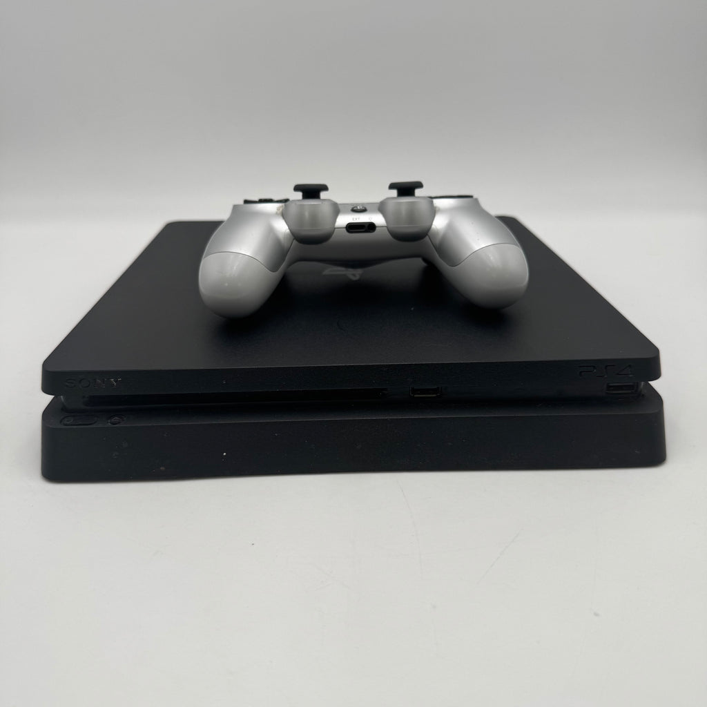 Sony PlayStation 4 500GB CUH-1001A Gaming Console w/ Wireless Controller