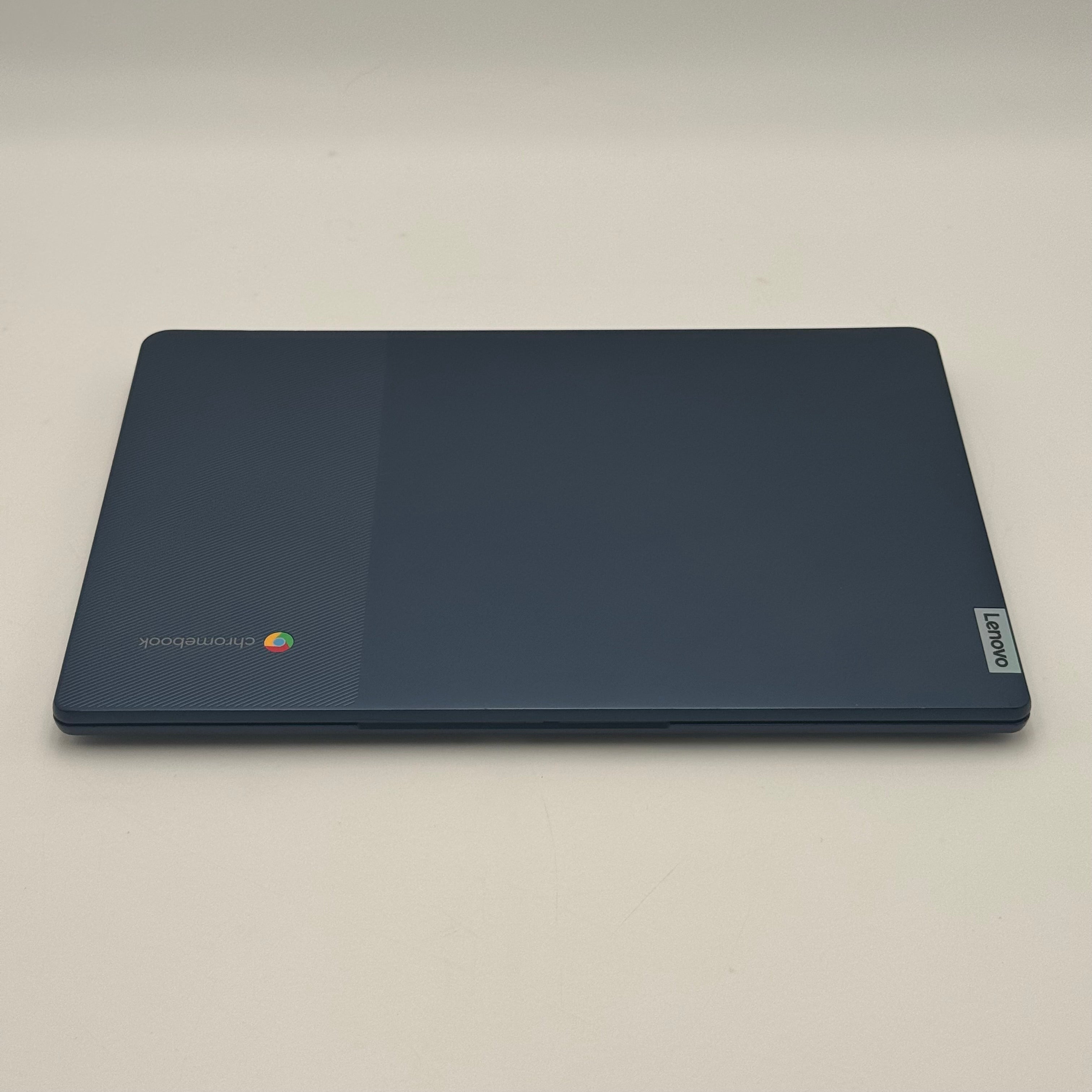 Lenovo Chromebook IdeaPad Slim 3 Chrome 14M868 13" Intel Celeron 4GB RAM 64GB SSDLaptop